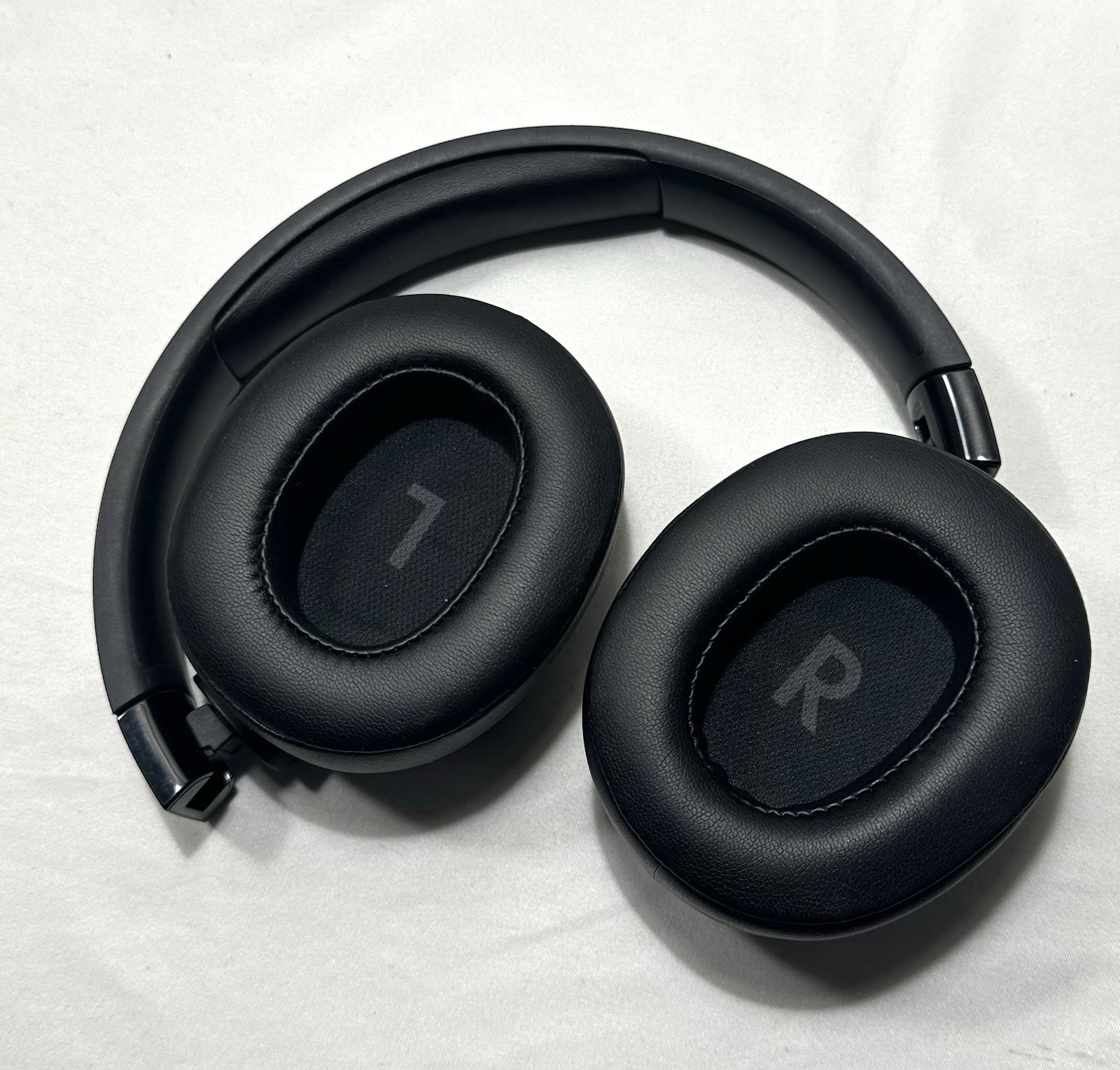 JBL Tune 760NC, Wireless Over-Ear NC Headphones (Used)