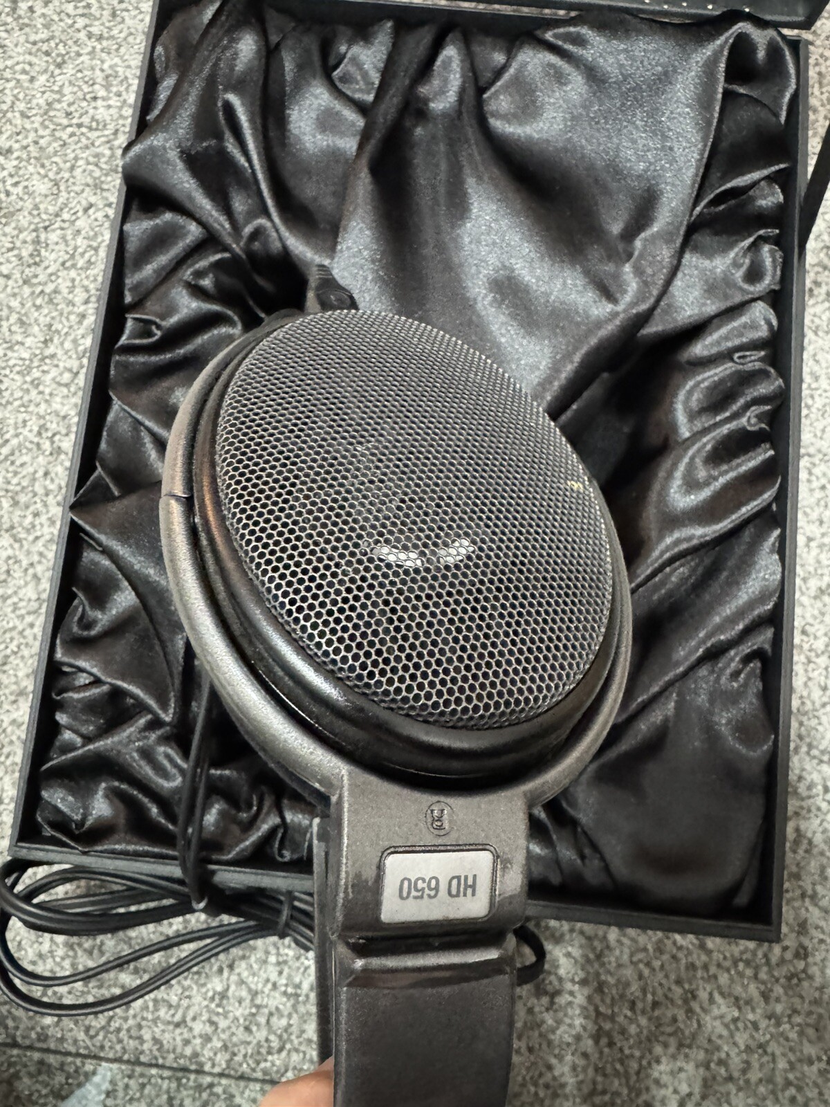 Sennheiser HD 650 Over the Ear Headphones – Marble