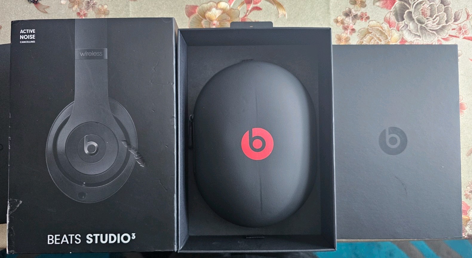Beats by Dr. Dre Studio3 Over the Ear Wireless Headphones – Black