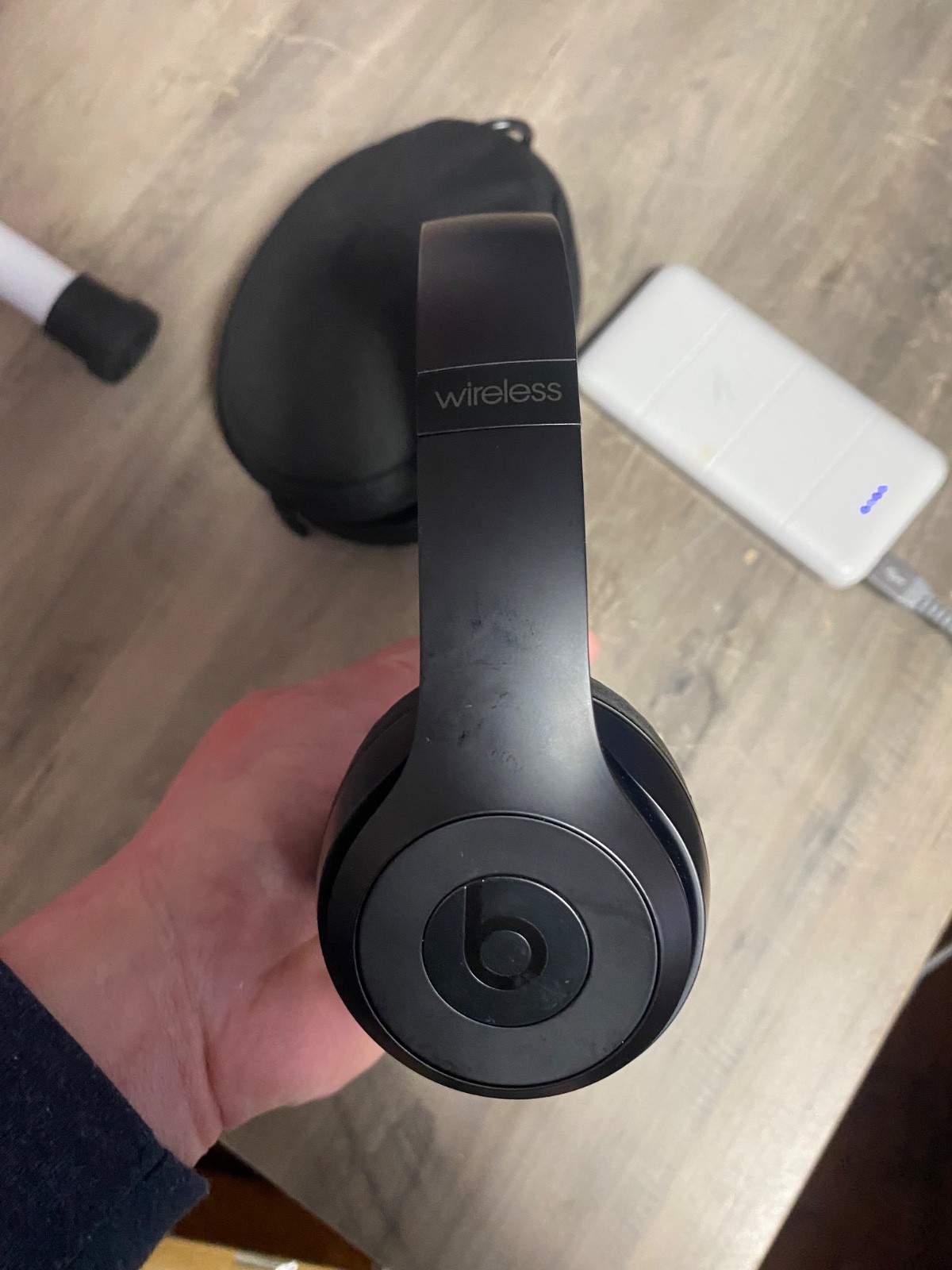 Beats by Dr. Dre Solo3 Over the Ear Headphone – Gloss Black