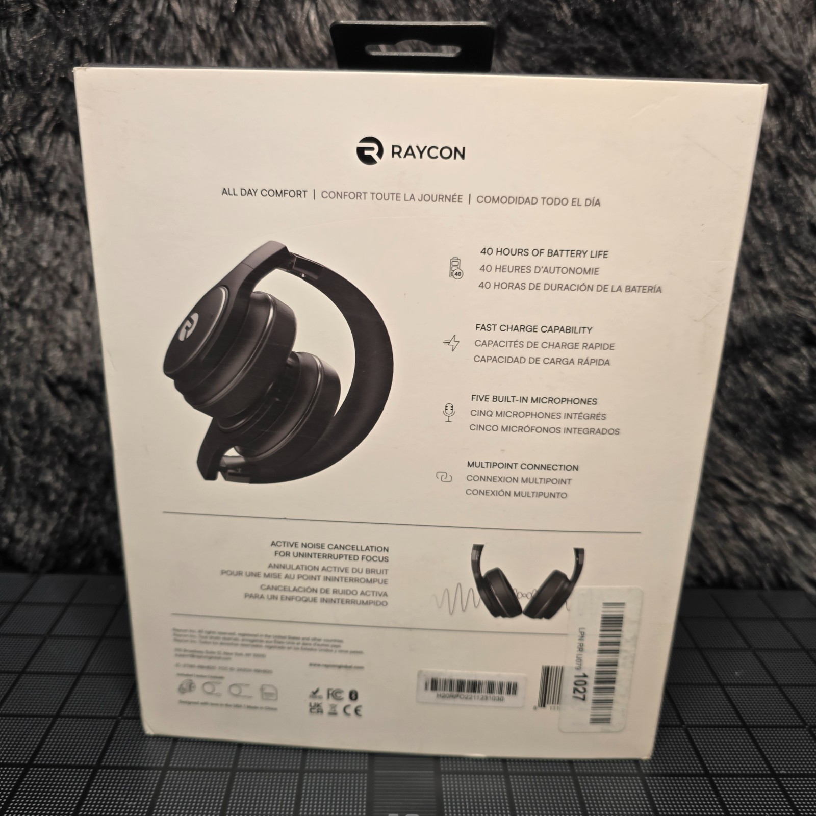 Raycon Everyday Wireless Headphones Active Noise Canceling Black