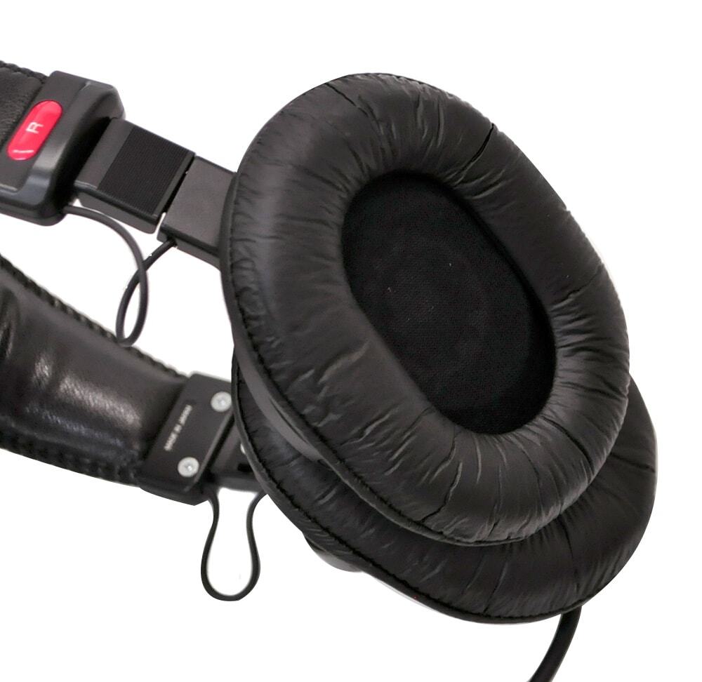 SONY MDR-CD900ST Wired Studio Monitor Headphone Closed-type Black