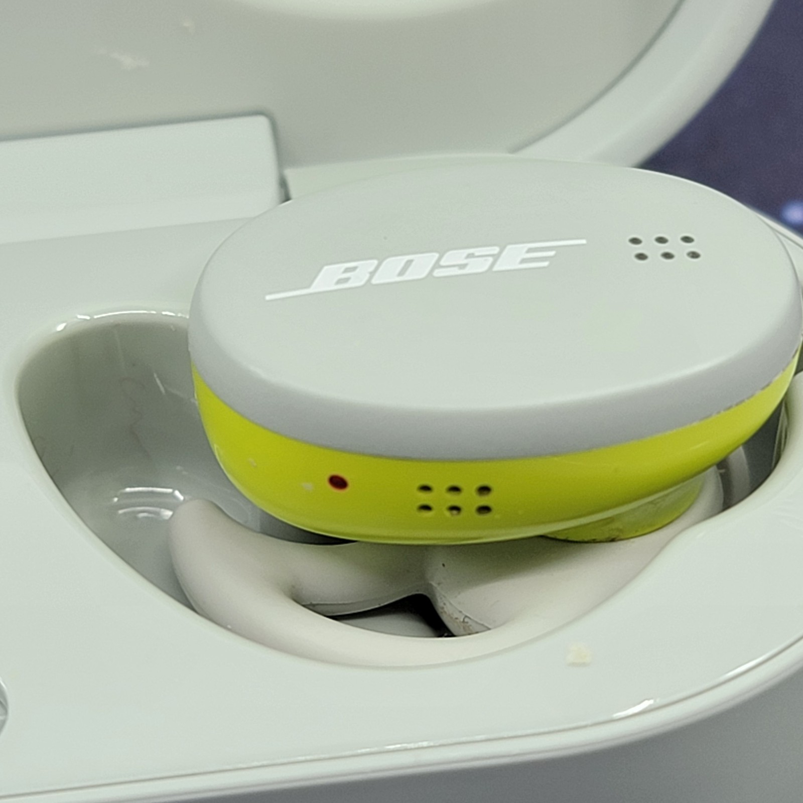 Bose Sport Earbuds True Wireless (PARTS ONLY) Bluetooth In-Ear Earphones – White