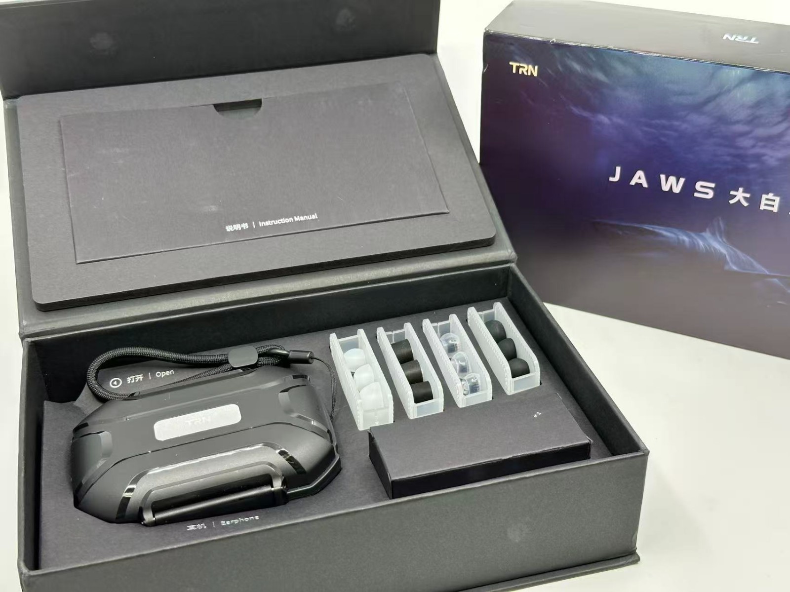 TRN JAWS In Ear Earphones 3DD 4BA 1PD Driver Technology HIFI Monitor Headphones