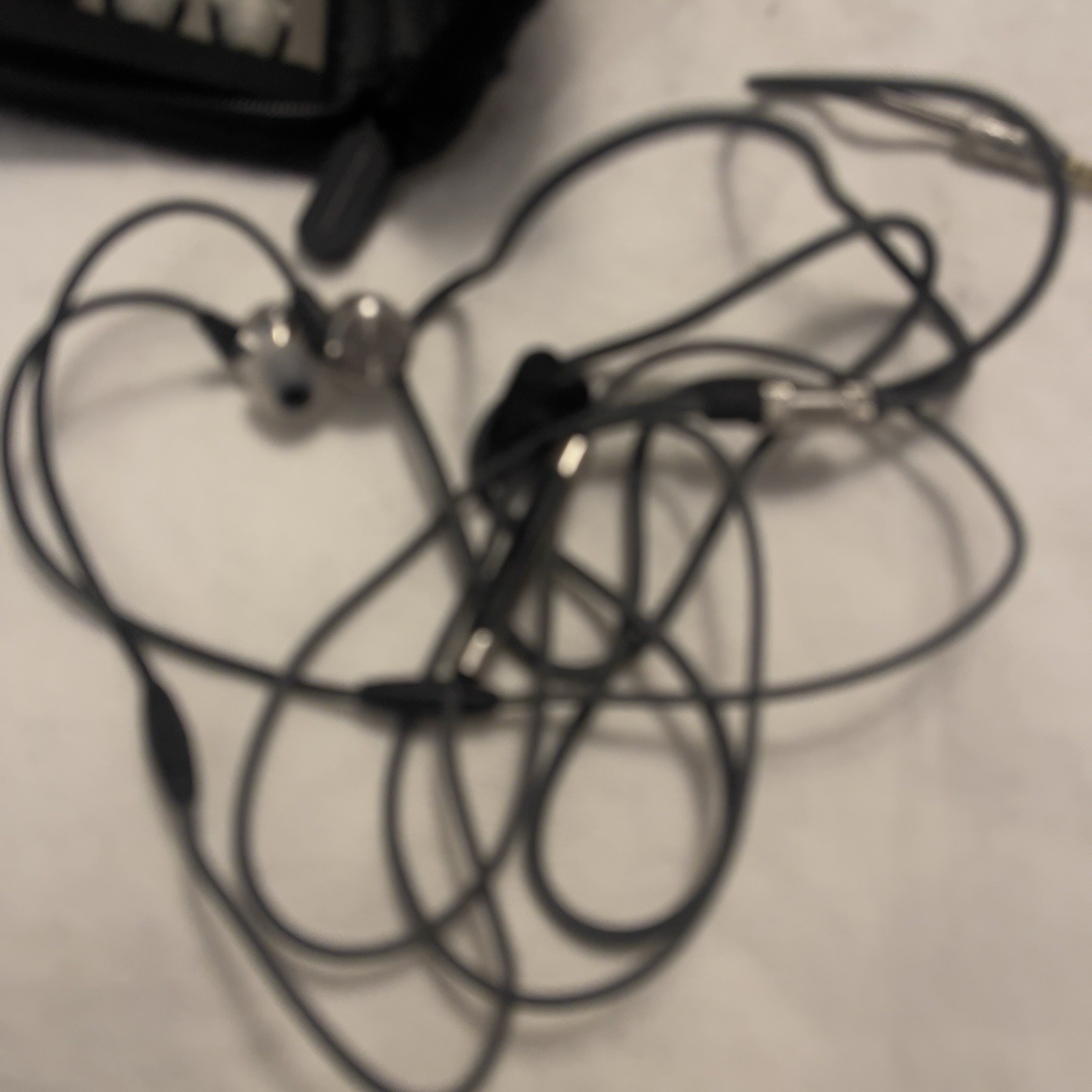 RHA Wired In-Ear Canal Earbuds 3.5mm Gray/Silver/Black w/ Case, Tips