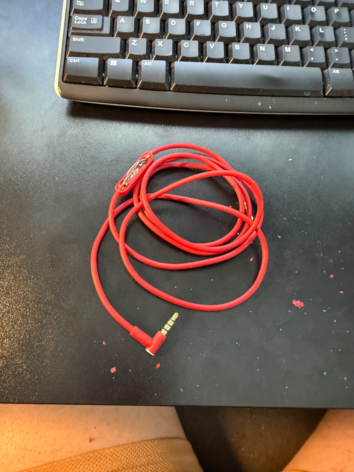 Beats Solo 2 Wireless Headphones Tested BT AUX Works w/ Case Cable Heavy Wear