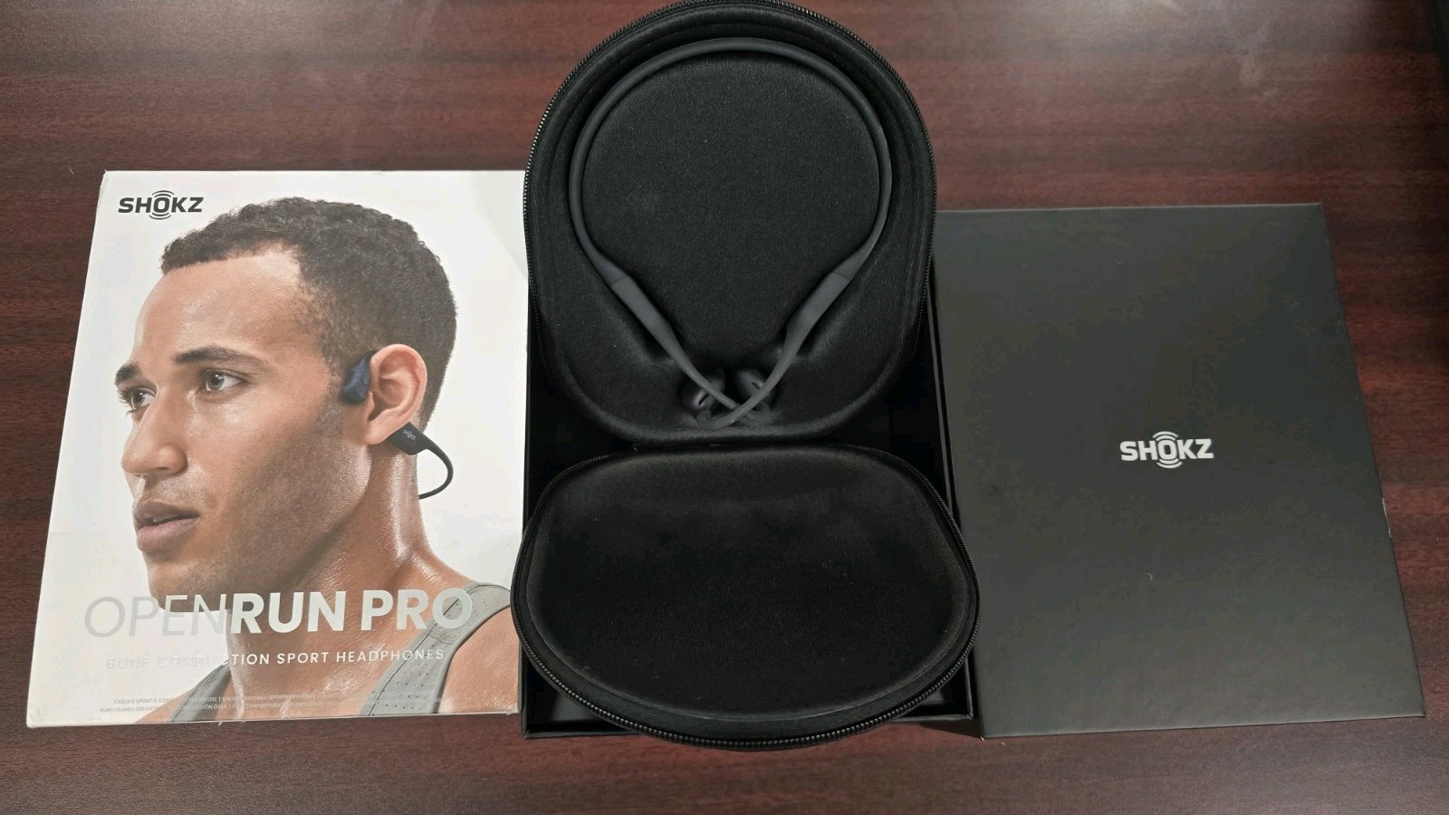 OpenRun Pro by Shokz, S810, Black, Magnetic Charging Cord