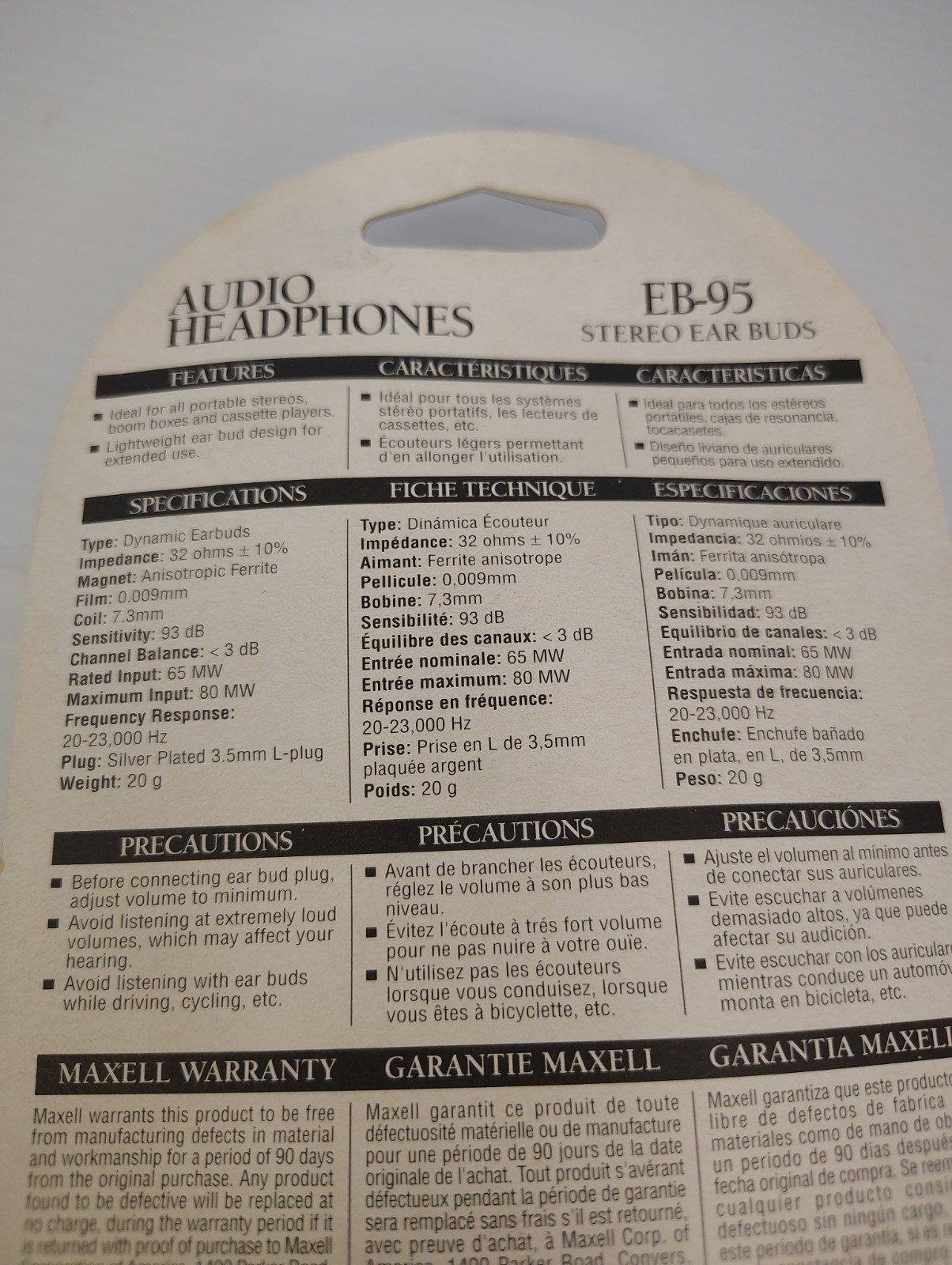 Maxell EB-95 Stereo Earbuds Headphones Vintage New Stock