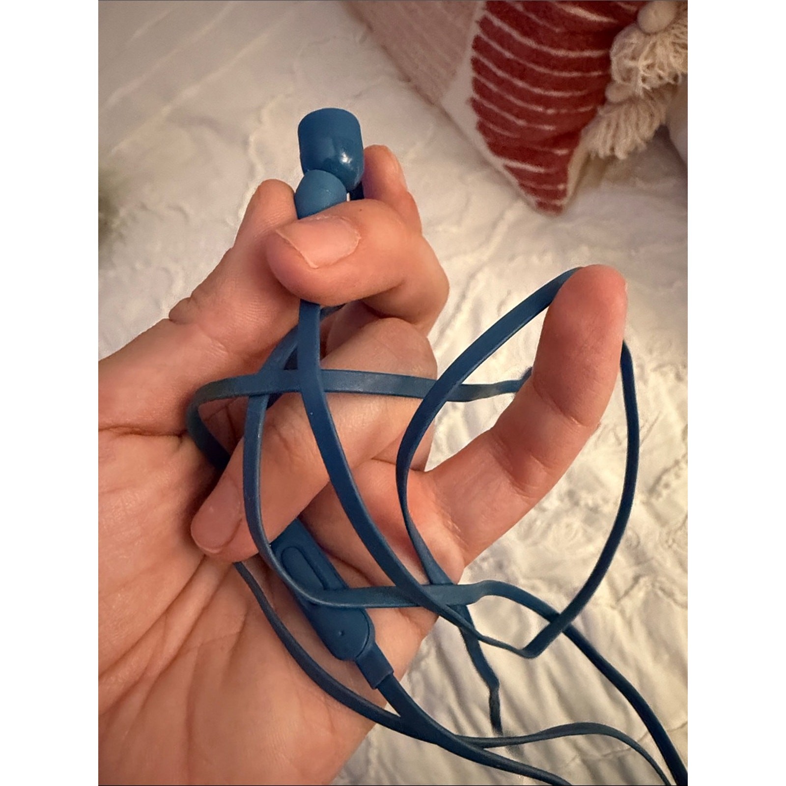 Beats by Dre Blue Wired In-Ear Earbuds with Inline Microphone