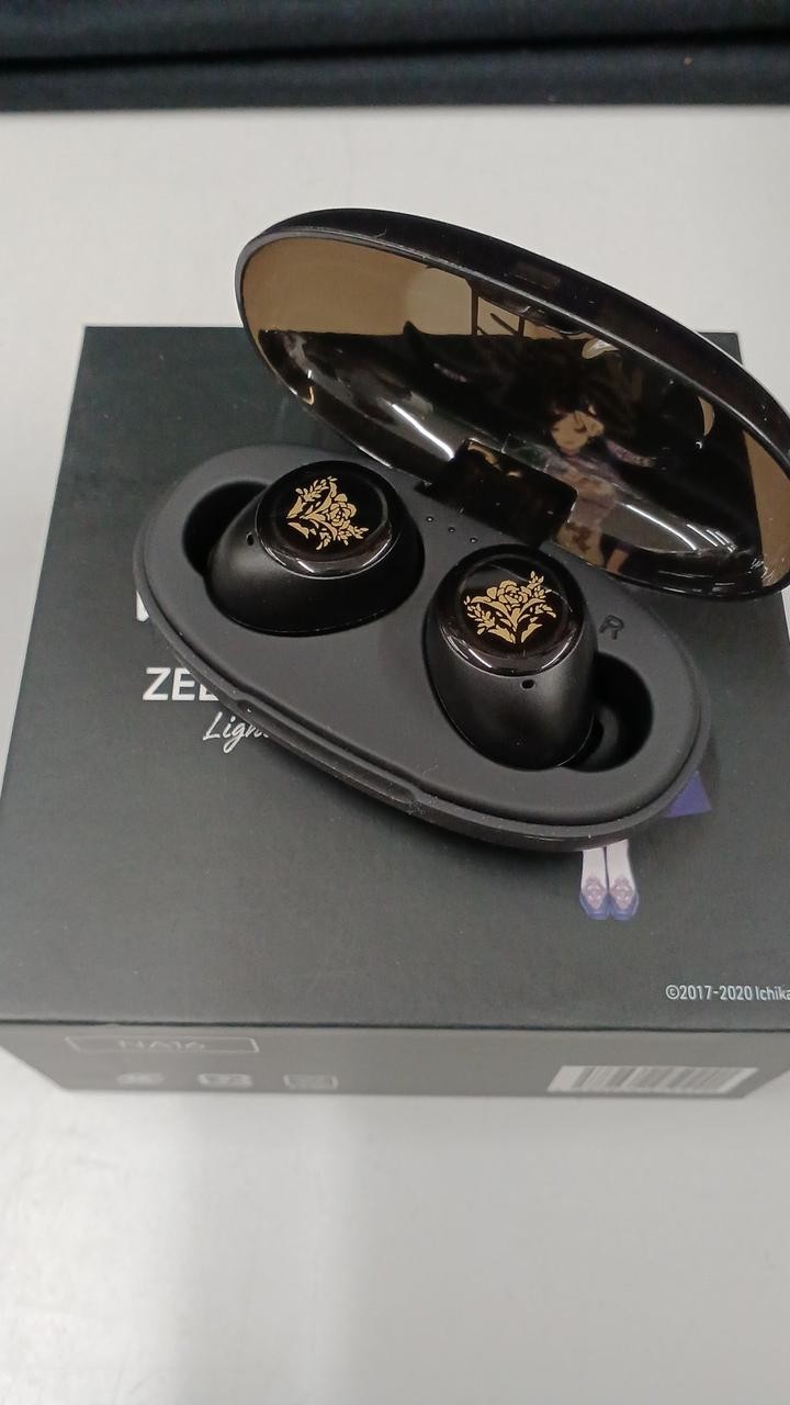 ZEENY NA16 Shirayuki Tomoe Nijisanji Earphones