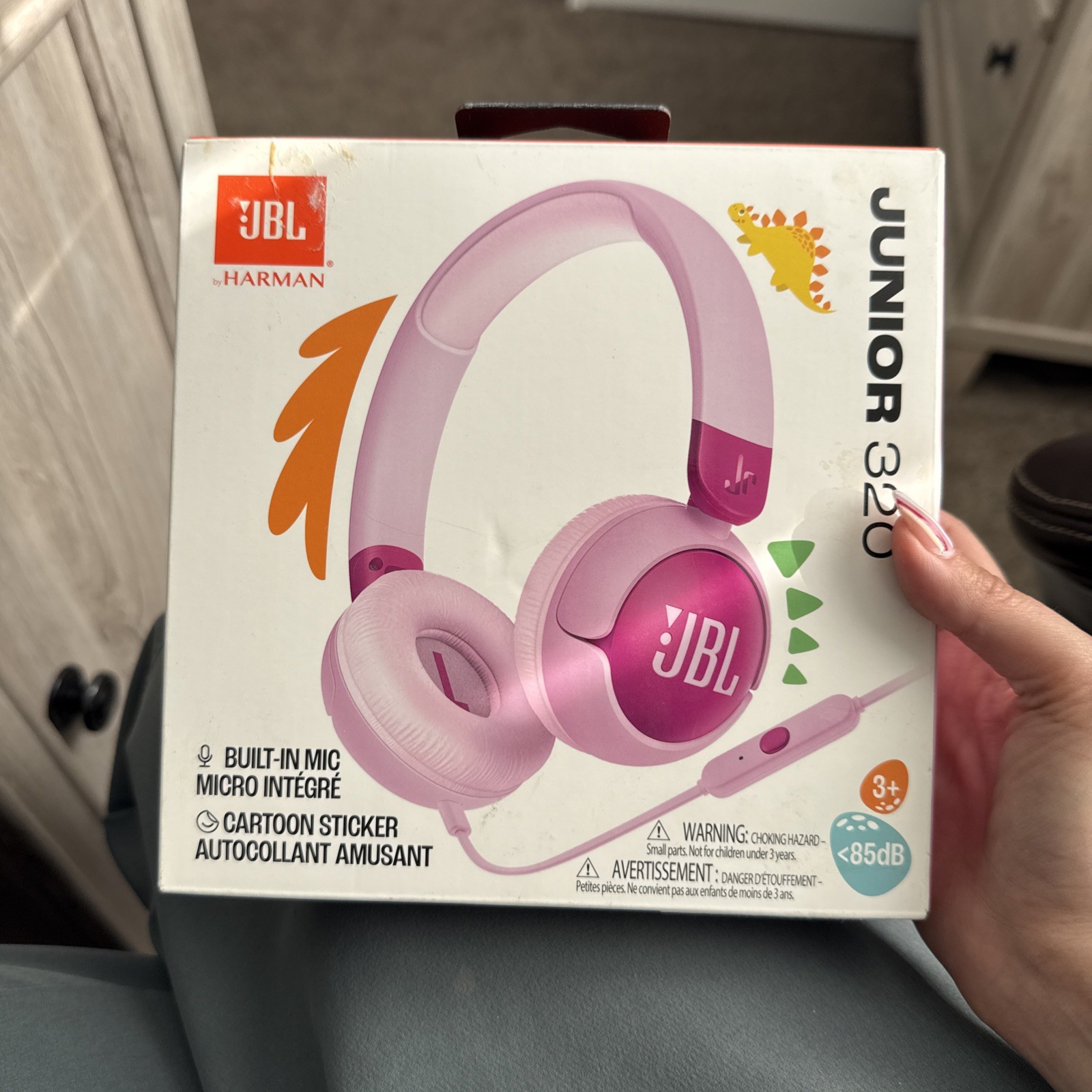 JBL Junior 320 Kid Safe On-Ear Wired Headphones for Kids (Purple)