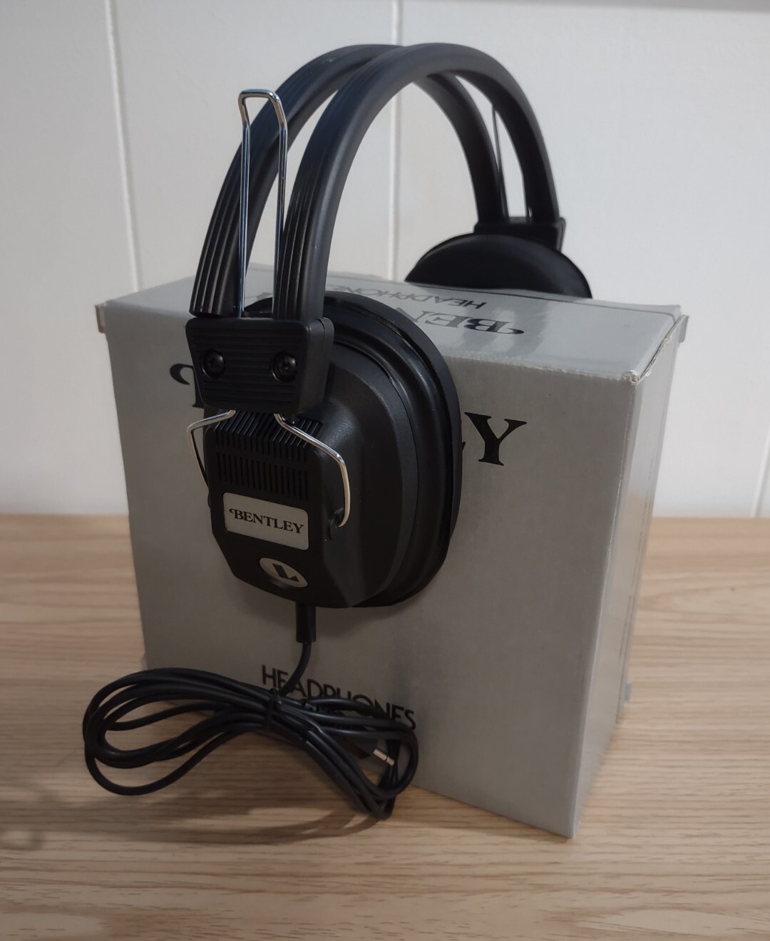 Vintage Bentley Stereo Cushion Headphones Over The Ear Taiwan