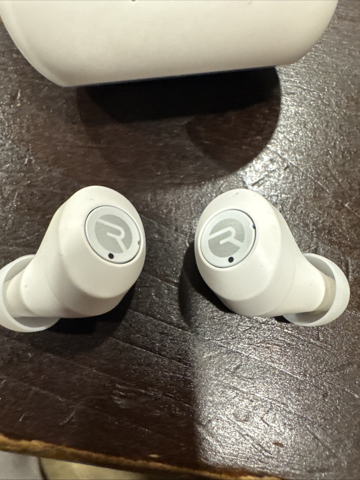 Raycon The Everyday In-Ear Wireless Bluetooth Earbuds w/Charge Case – White NEW