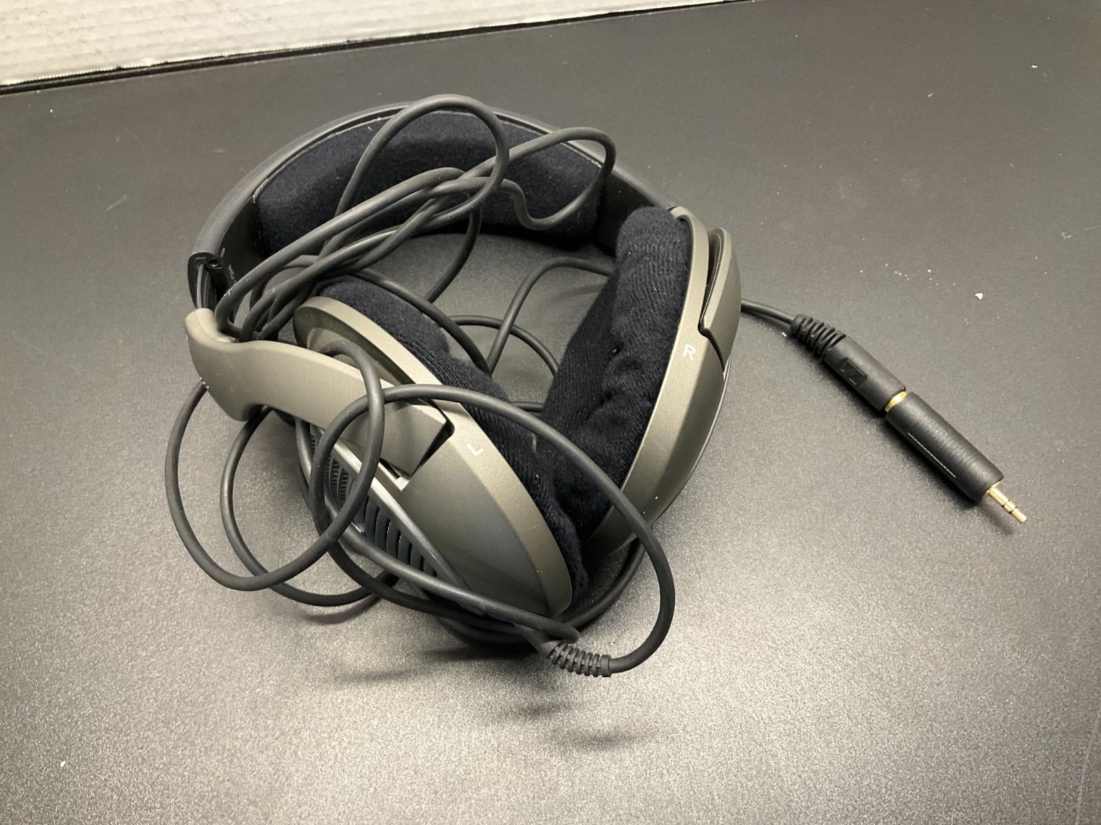 Sennheiser HD 518 Headband Headphones – Titan