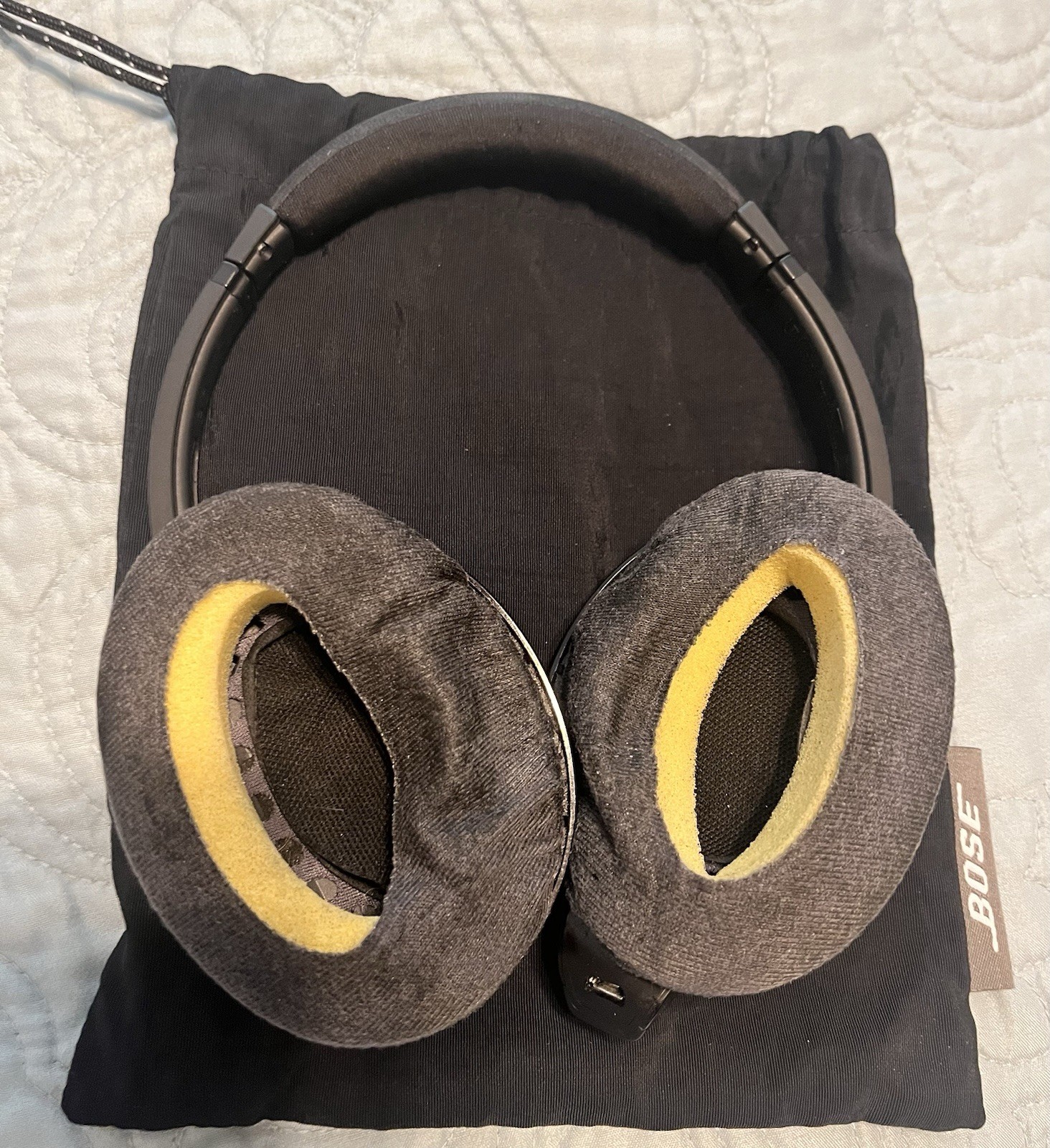 Bose AE2W Sound link Around Ear Bluetooth Headphones