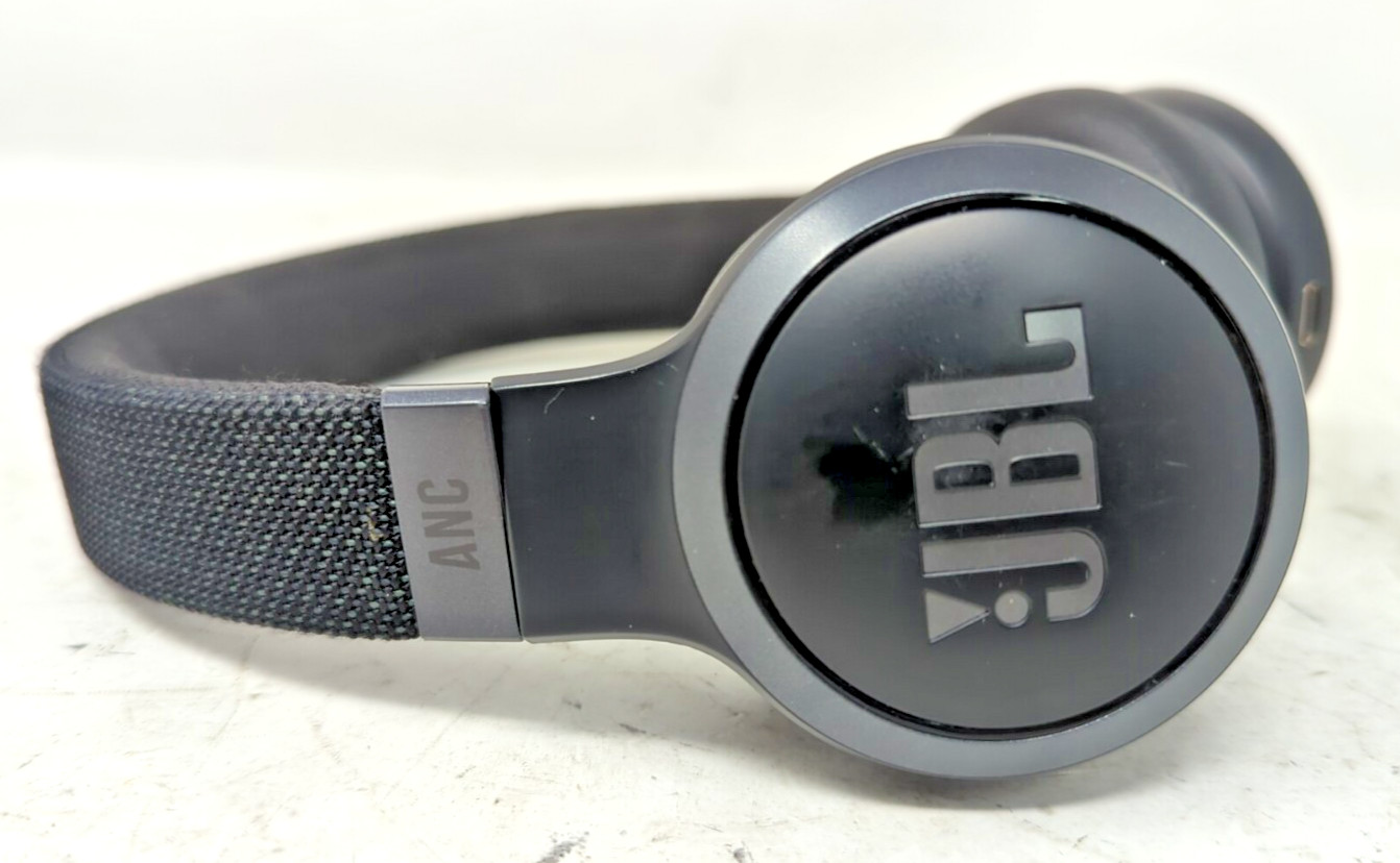 JBL Live 460NC Bluetooth Wireless On-ear Noise-Cancelling Headphones