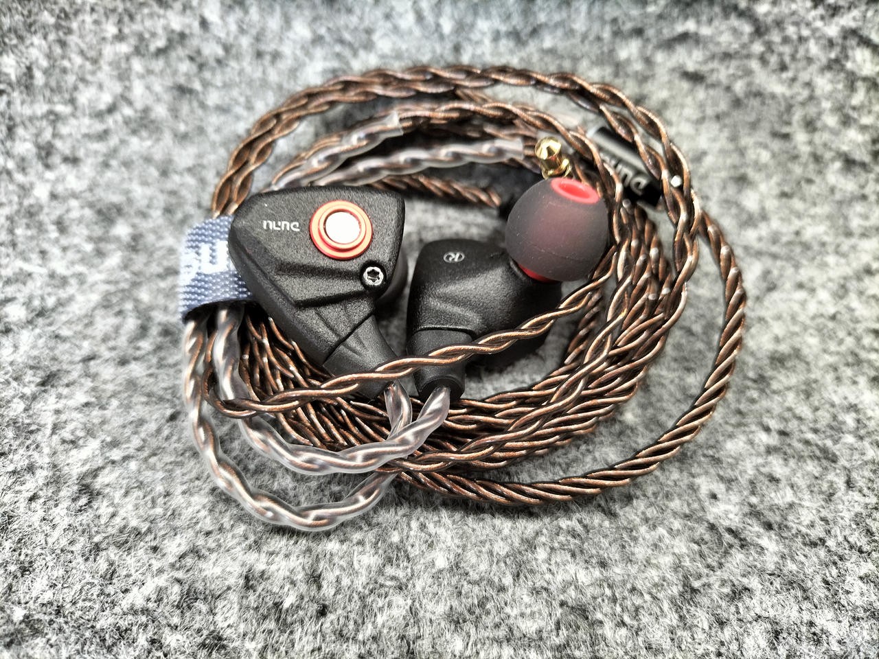 DUNU Titan S 11mm Dynamic Driver IEMs Zinc Alloy – Pre Owned w/ 3Mo Warranty