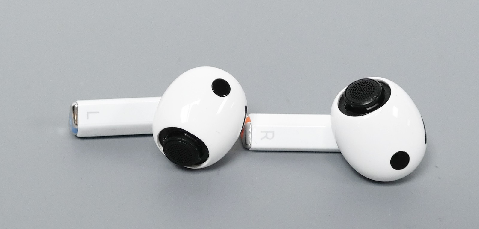Samsung Galaxy Buds3 Pro SM-R630NZ Wireless Bluetooth Earbuds – White