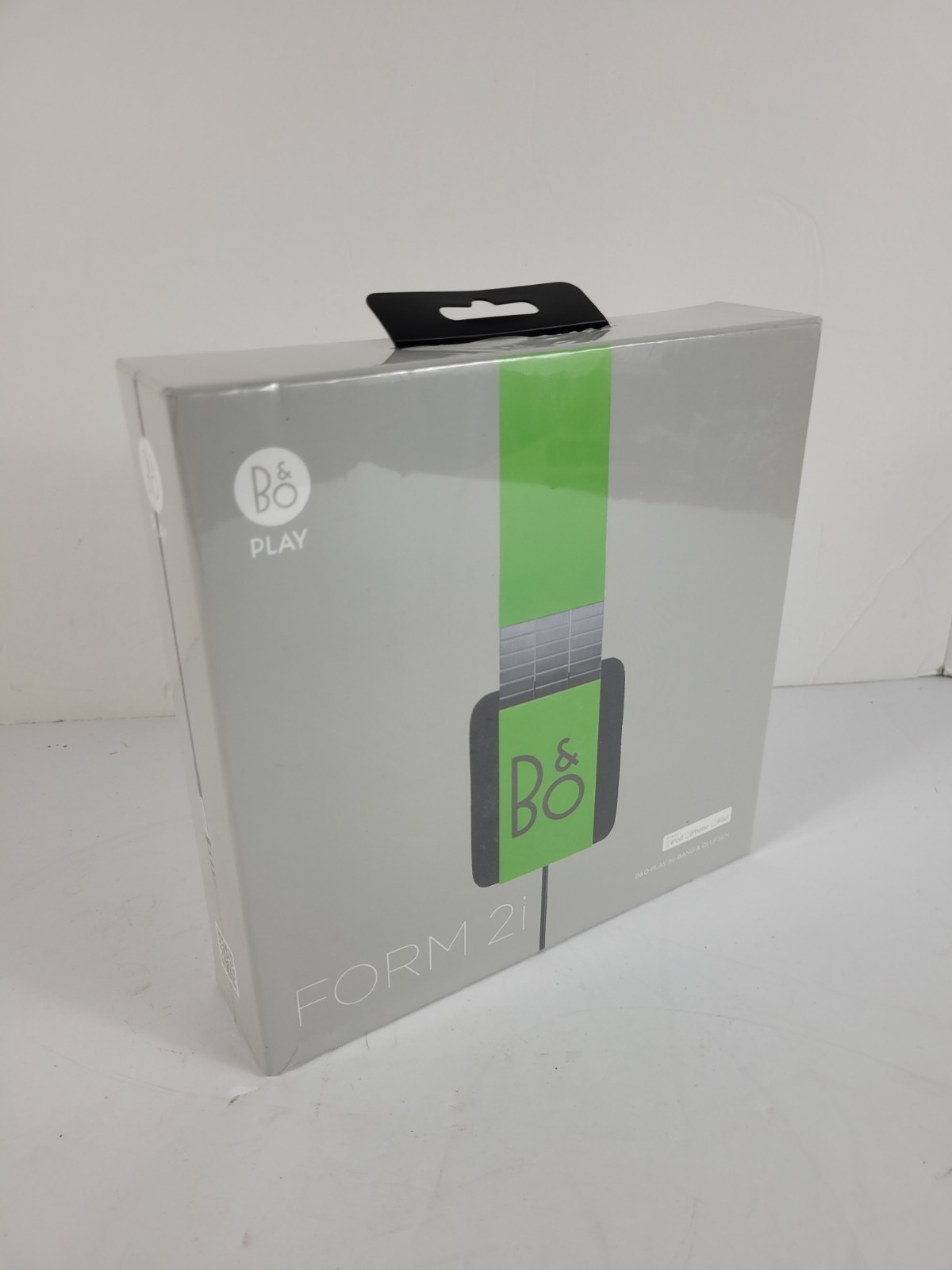 B&O Play by Bang & Olufsen Form 2i Wired Headphones New Sealed Ships Free