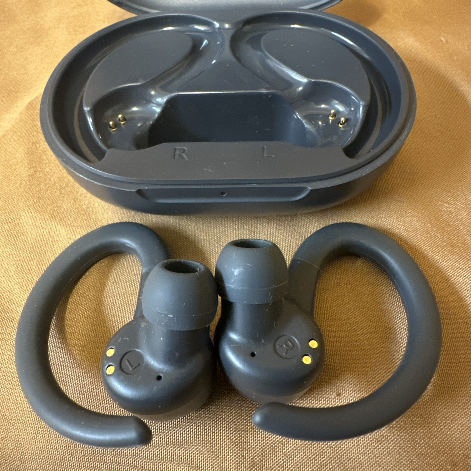 JLab Go Air Sport True Wireless Bluetooth Earbuds w/ Charging Case Black Tested