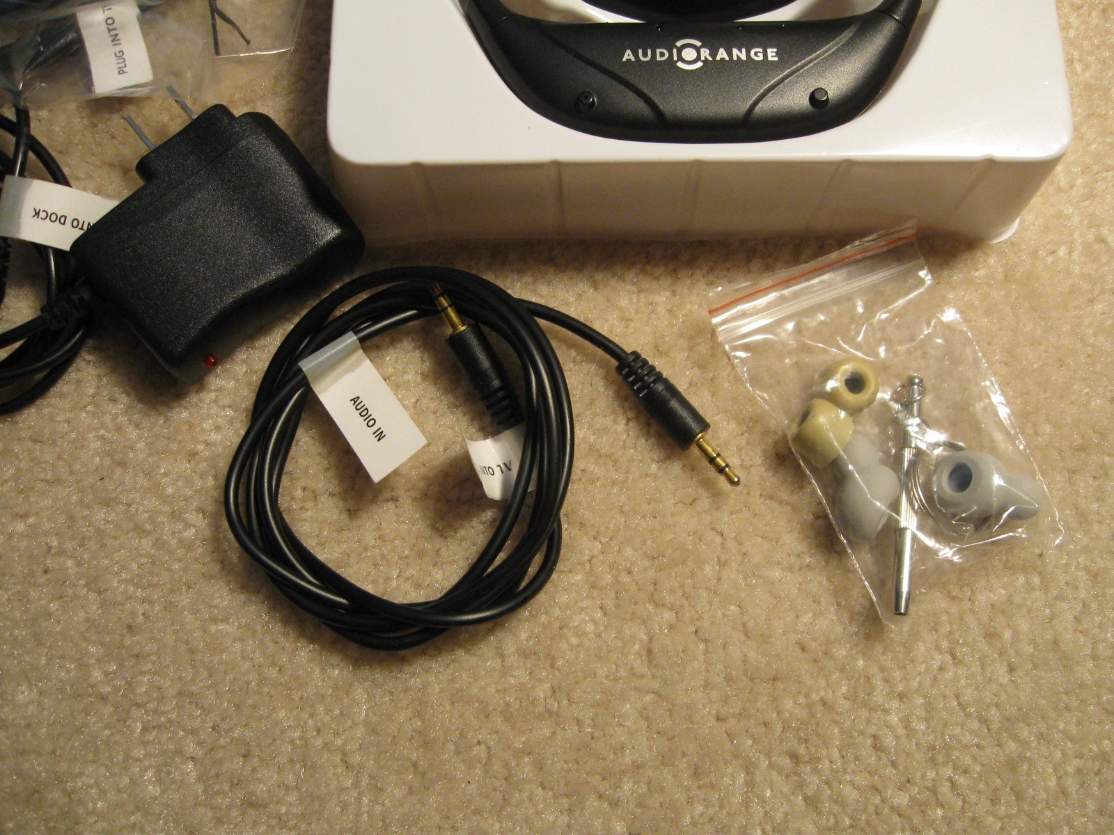 AudioRange Solo Pack ITE-1000 Wireless In-Ear TV Headphones 100 ft Range