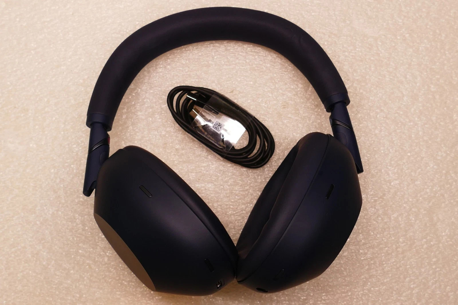 Sony – WH1000XM6 – Best Wireless Noise Cancelling Headphones – Midnight Blue