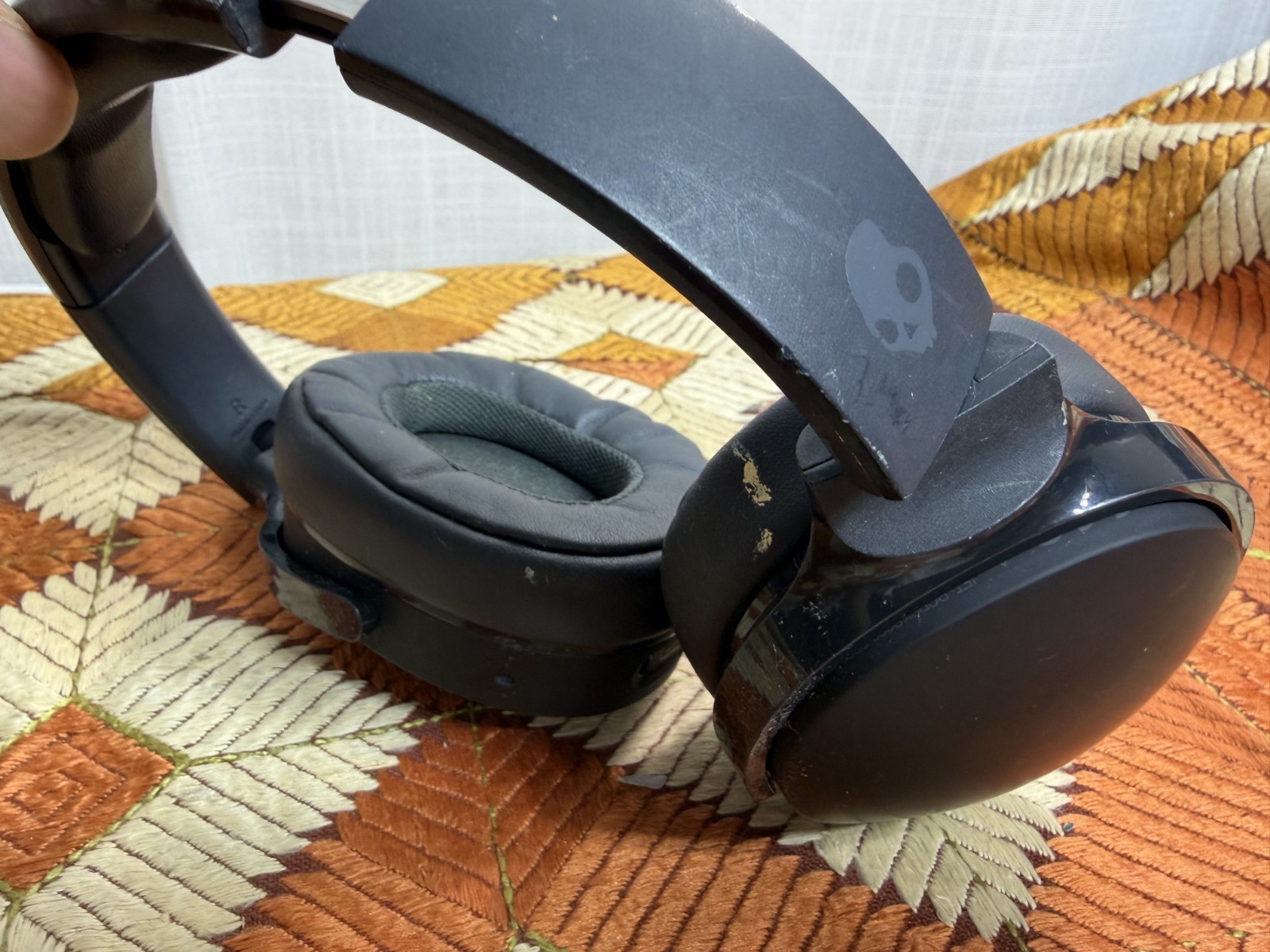 Skullcandy Hesh Evo S6HVW Over-the-Ear Wireless USB-C Bluetooth Headphones