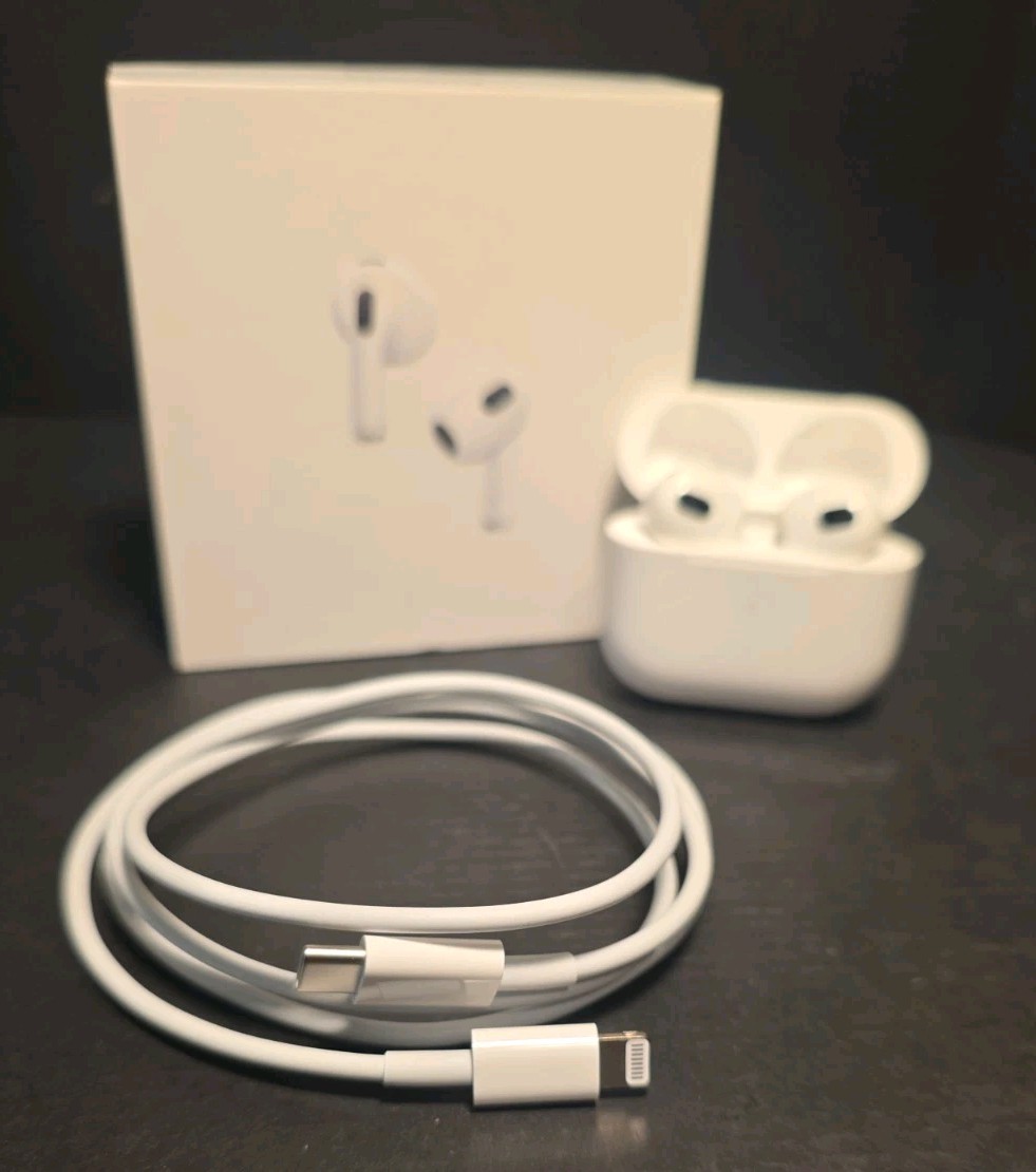 Apple AirPods 3rd Generation MPNY3AM/A True Wireless Earbuds White-USED