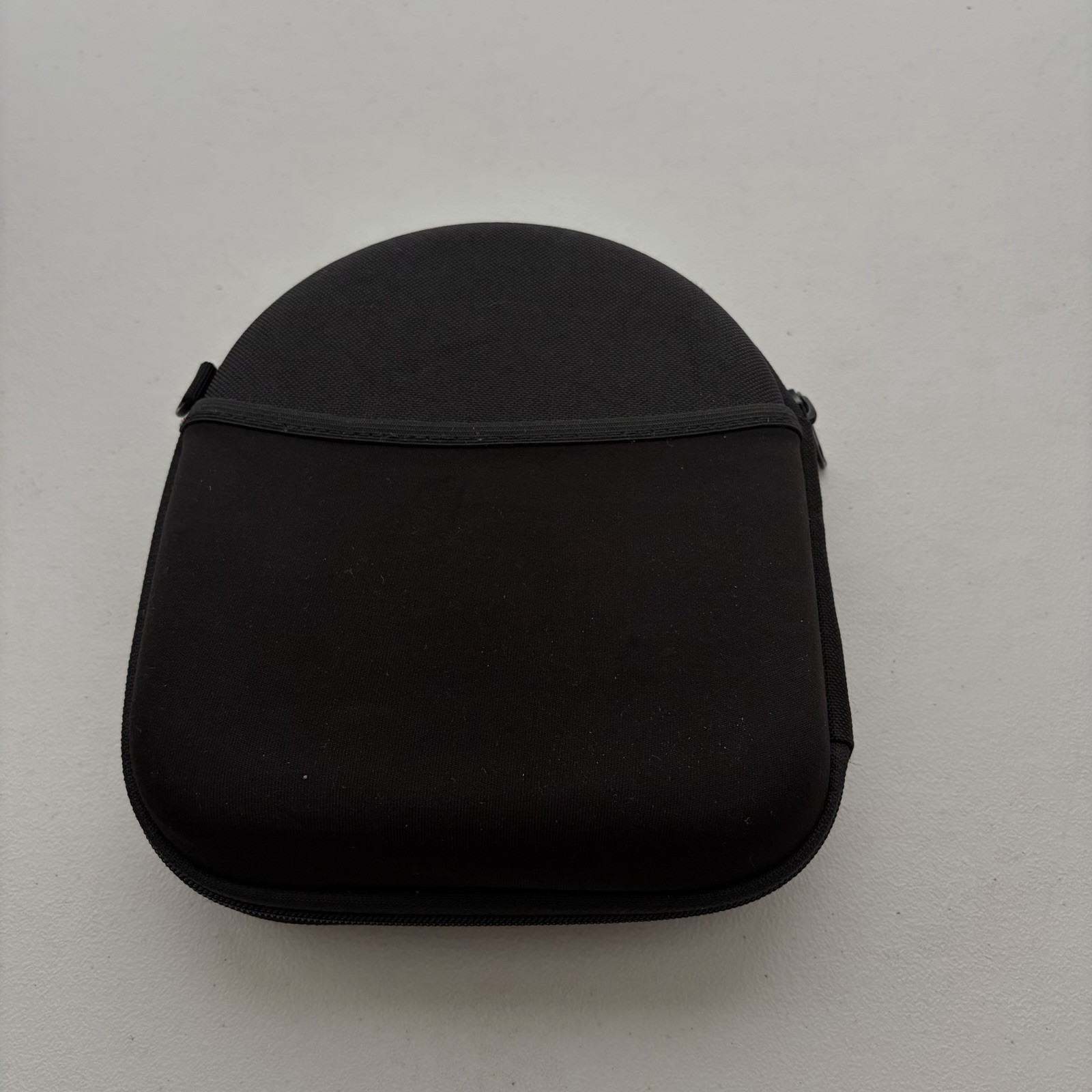 Bose QuietComfort Wireless Over-the-Ear Noise Cancelling Headphones & Case Black