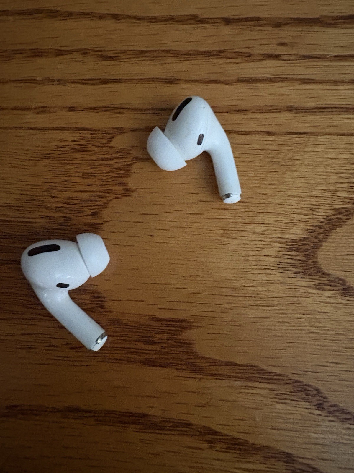 Apple AirPods Pro In-Ear Earbuds 1st Gen Charging Case, Read Description