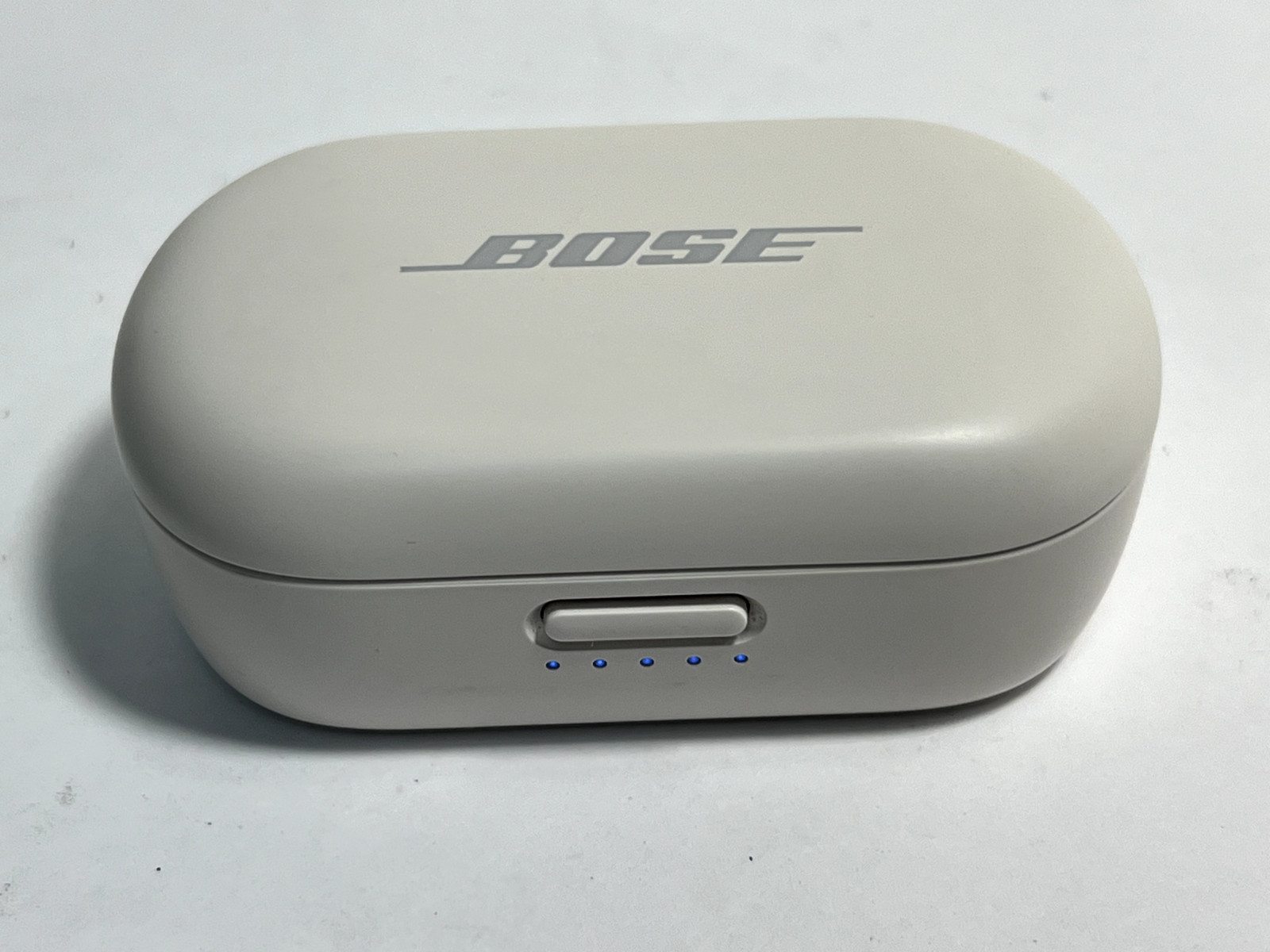 Bose QuietComfort Earbuds True Wireless CHARGING CASE 429708 WHITE (No Earbuds)