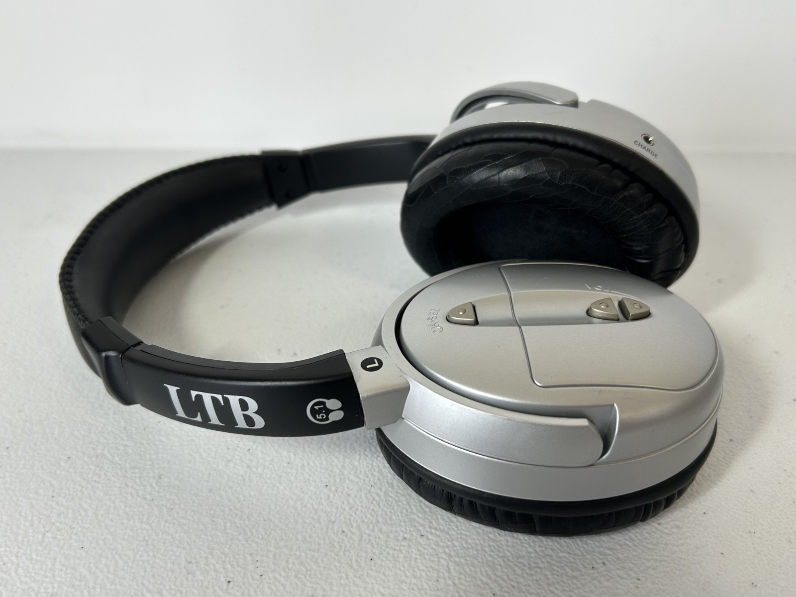VTG LTB Cinema 1 True Digital 2.4GHz Wireless 5.1 Surround Sound 6 Ch Headphones