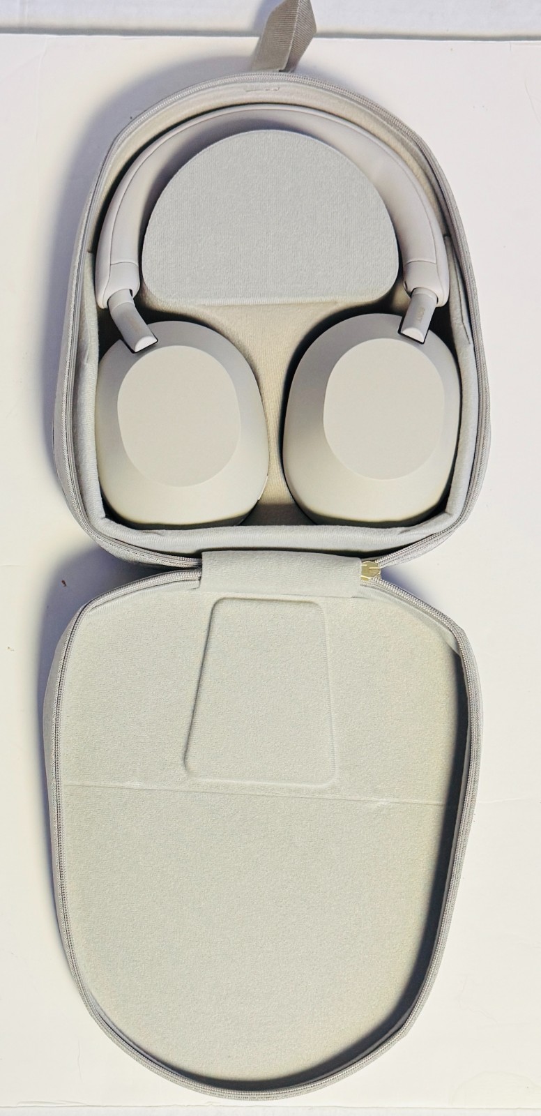 SONY WH-1000XM5 Premium Wireless Noise Canceling Headphones – Silver