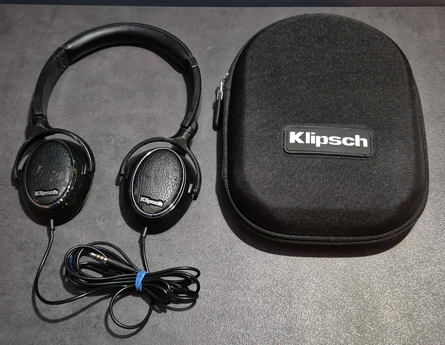 Klipsch Original One-On Earphones W/Hard Case-Wired Audiophile Black Tested READ