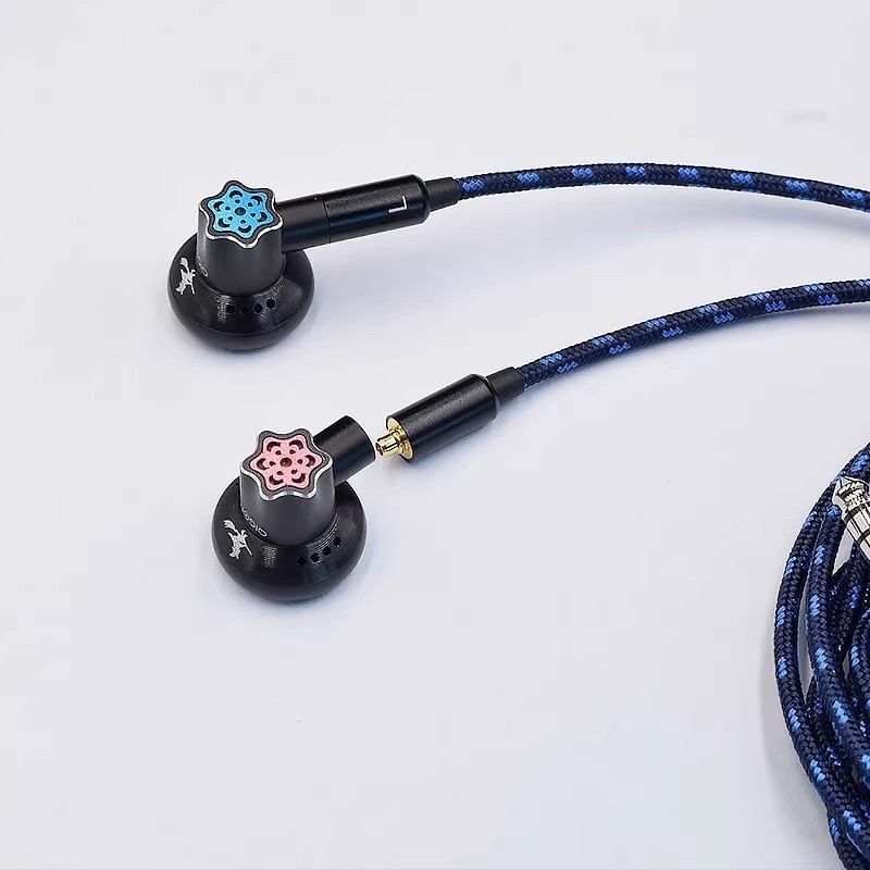 QIGOM S55 Magician IEMs HIFI Wired Flat-head Earphones 15.4mm Dynamic Driver
