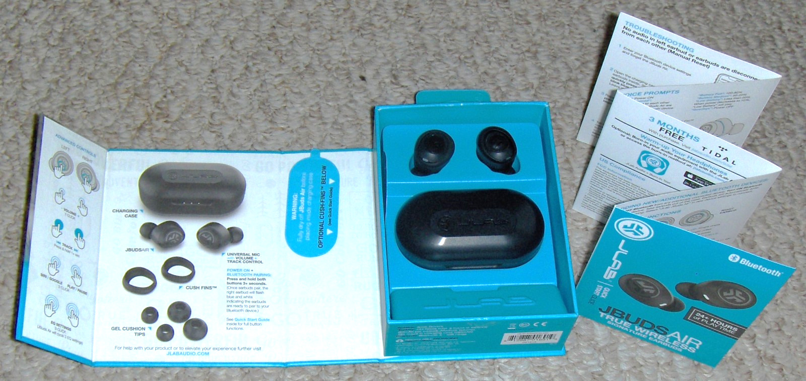 JLAB Audio JBUDS Air True Wireless Signature Bluetooth Earbuds / Charging Case