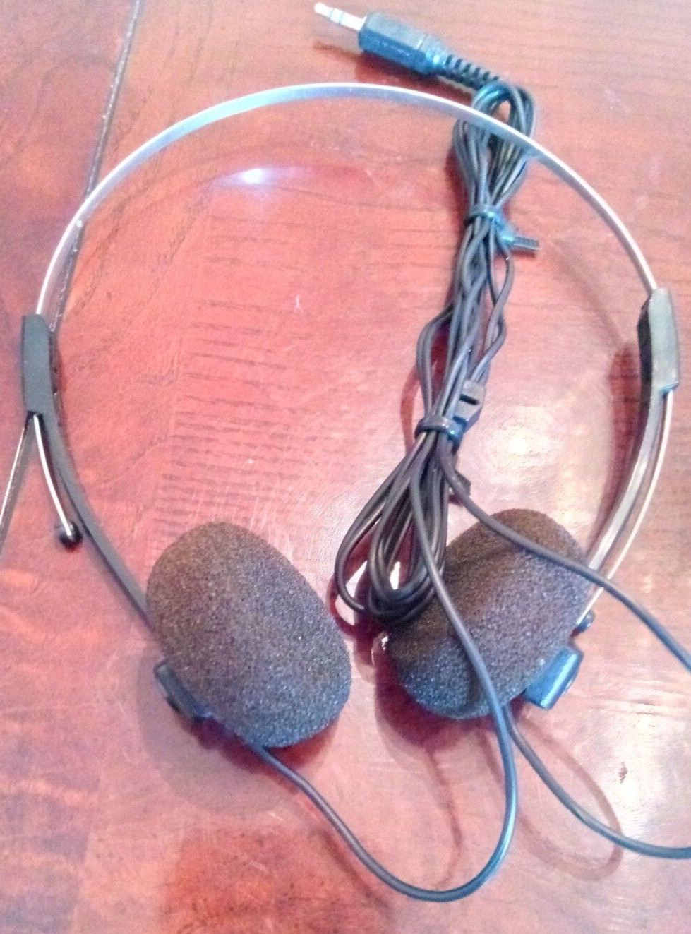 Labtec Mini Stereo Headphones-Brand New-SHIPS N 24 HOURS