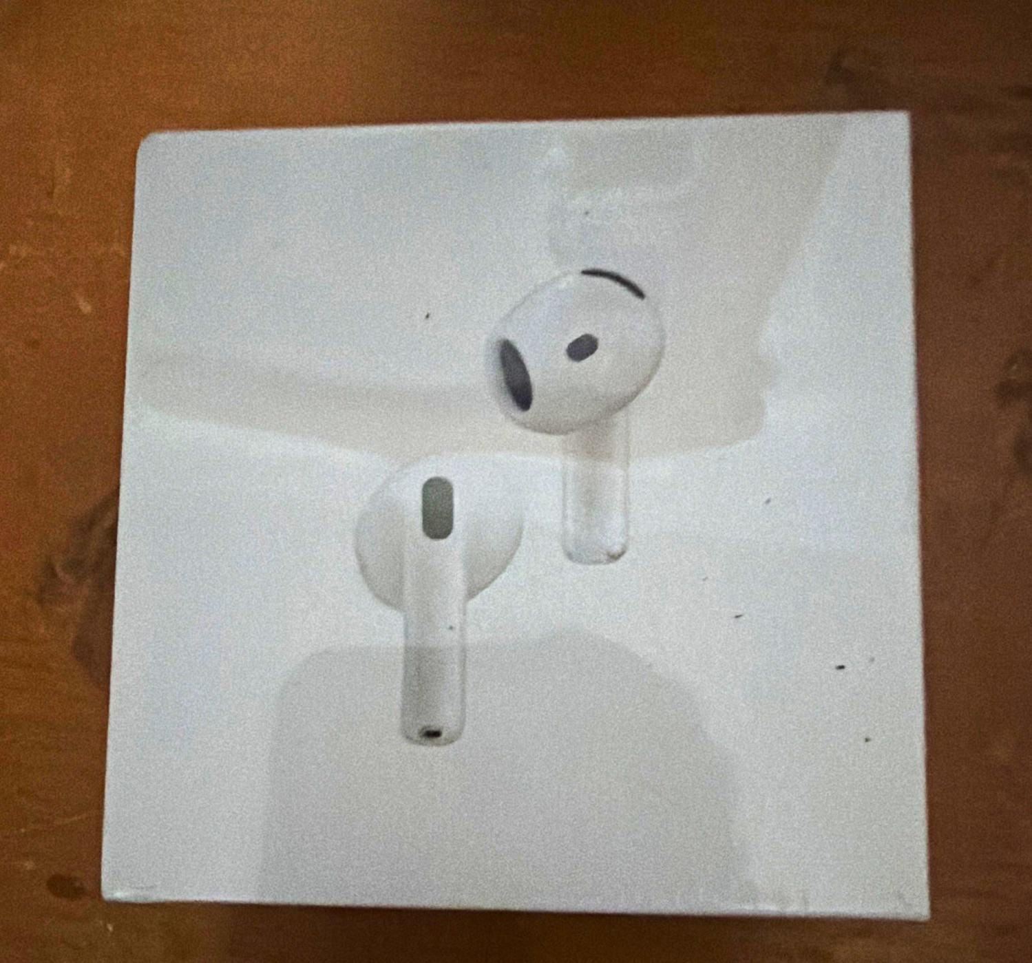 Apple AirPods 4 ANC White Wireless In-Ear Earbuds Bluetooth USB-C