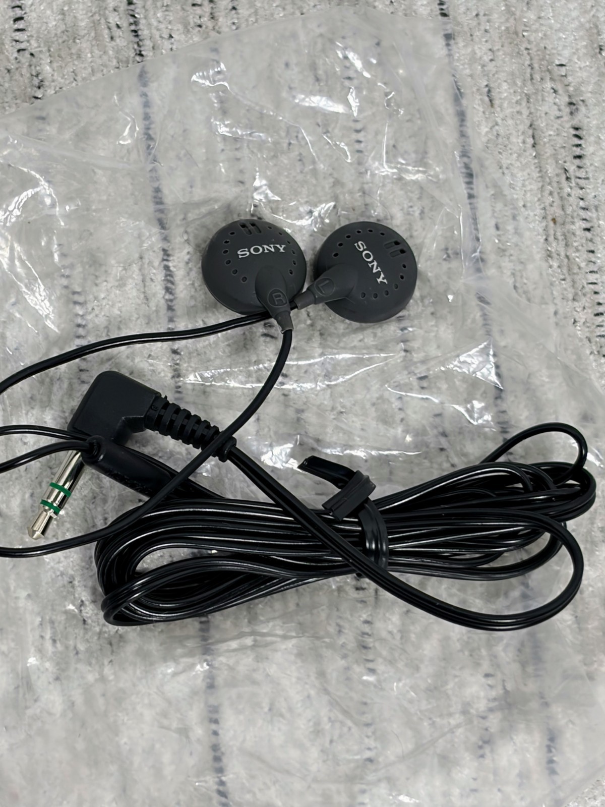 Vintage Sony MDR-E757 Headphones Earphones Walkman New Tested