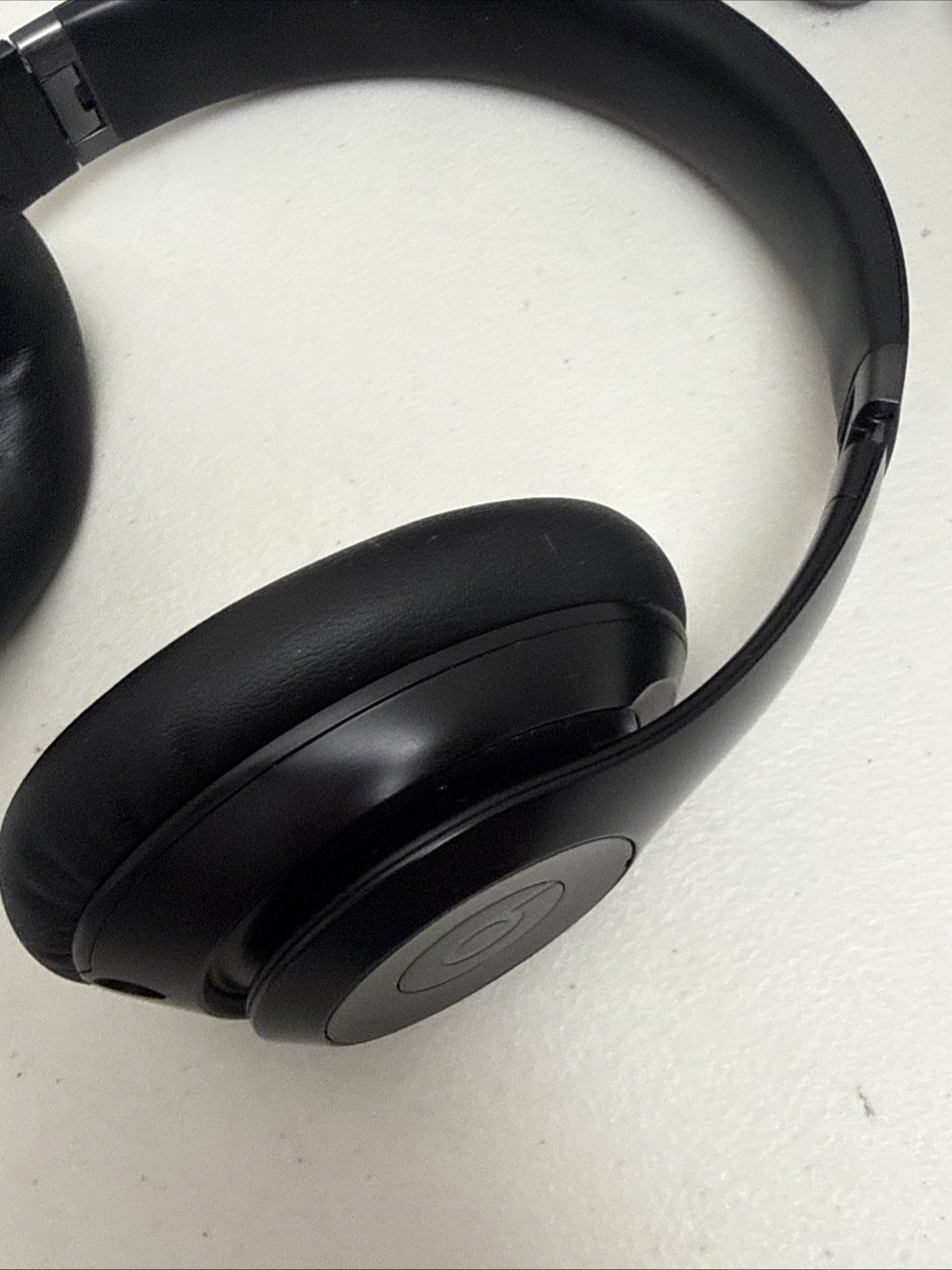 Beats by Dr. Dre Beats Studio Pro Wireless Noise Cancelling Black *READ **
