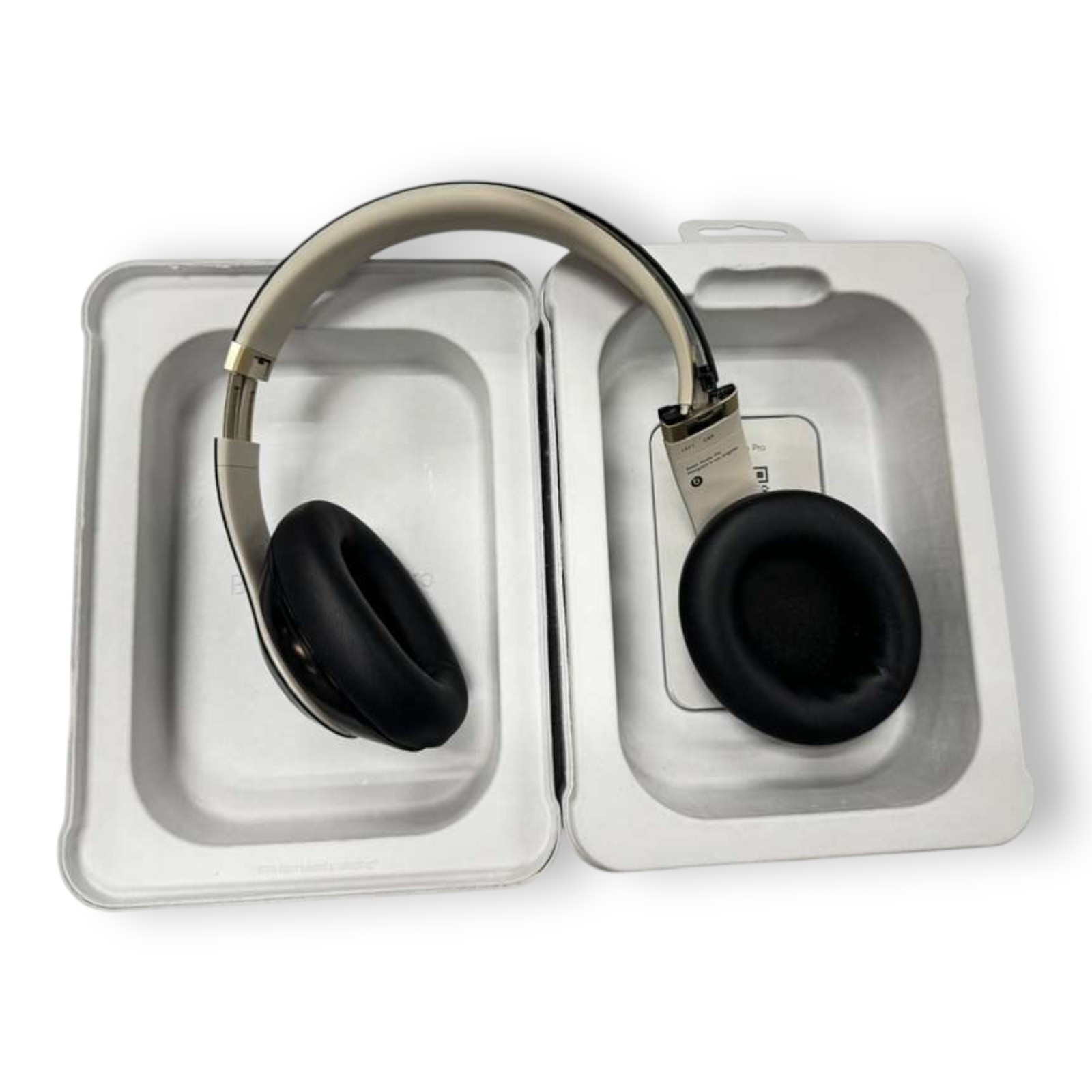 Beats Studio Pro Wireless Bluetooth Headphones Black/Gold, Left Broken