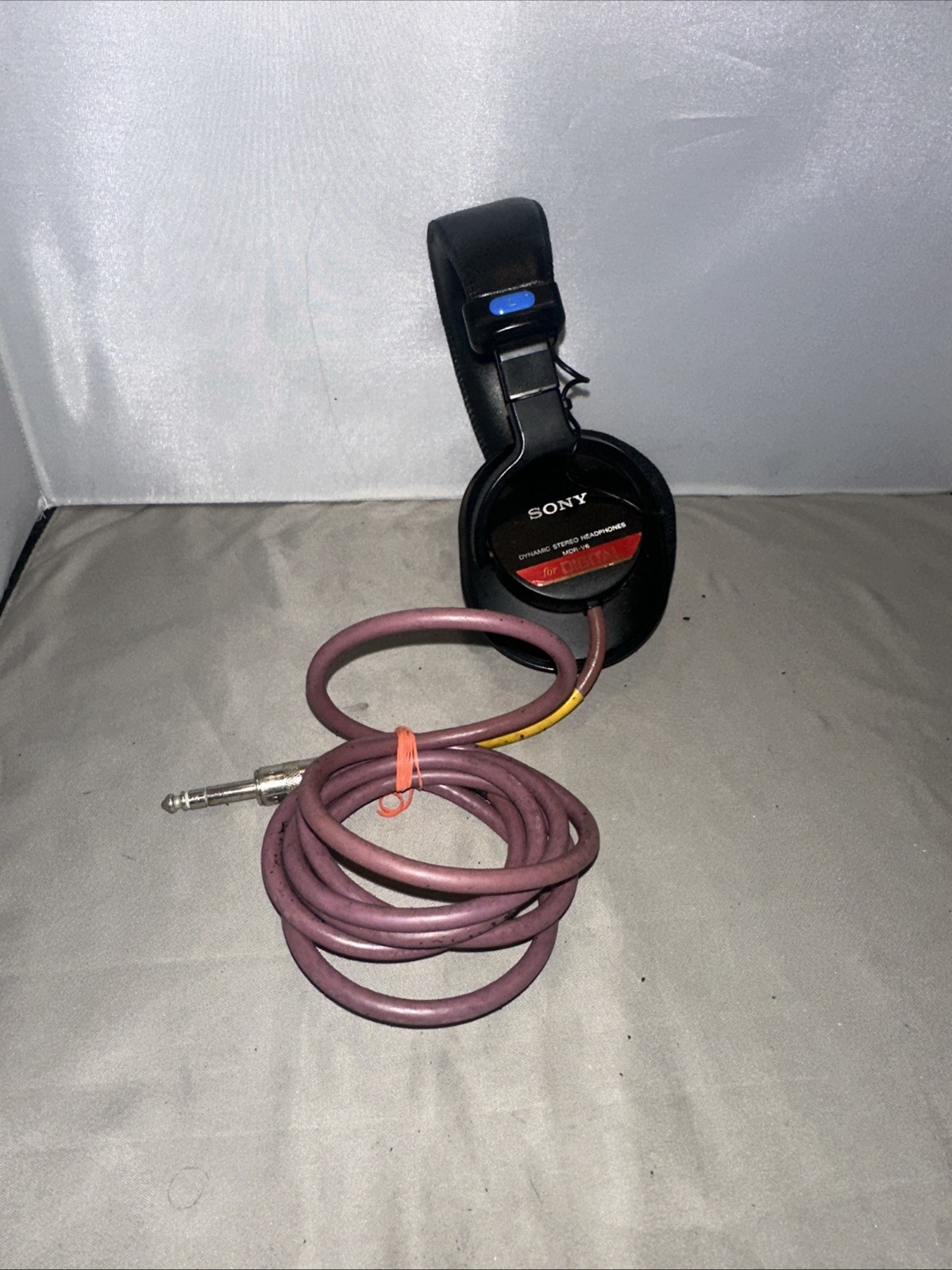 Sony MDR-V6 Over the Ear Headphones, Adjustable Head Band, Needs Ear Pads