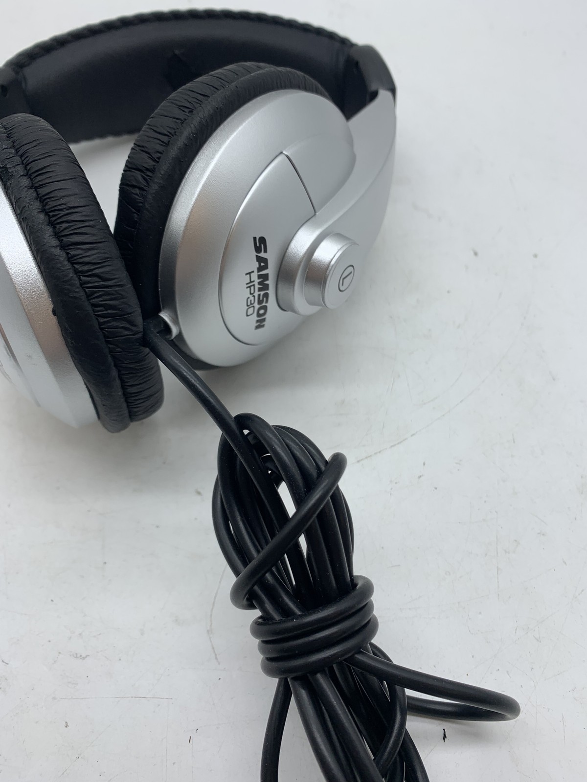 Used Samson HP30 Stereo Headphones 1/4″ Jack ~ FREE SHIPPING