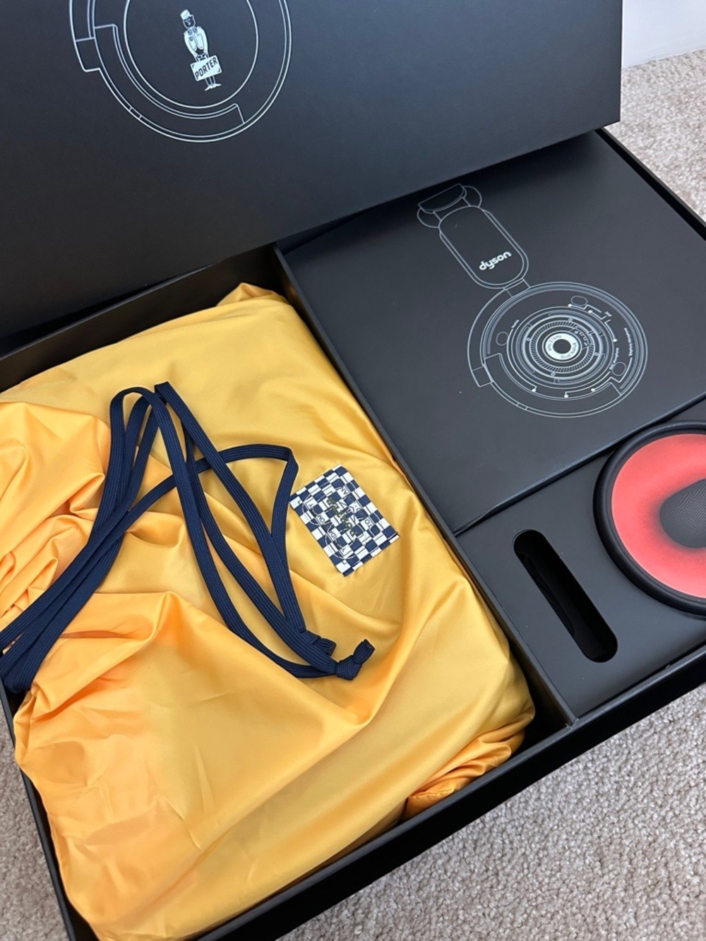 NEW SET Dyson OnTrac PORTER Limited Edition Headphones & Shoulder Bag USA MODEL