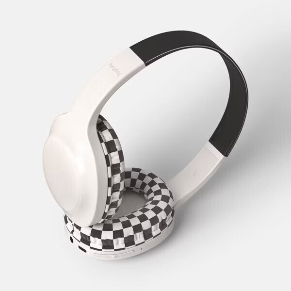 Heyday Wireless On-Ear Headphones with Microphone – Brown Checkered – New