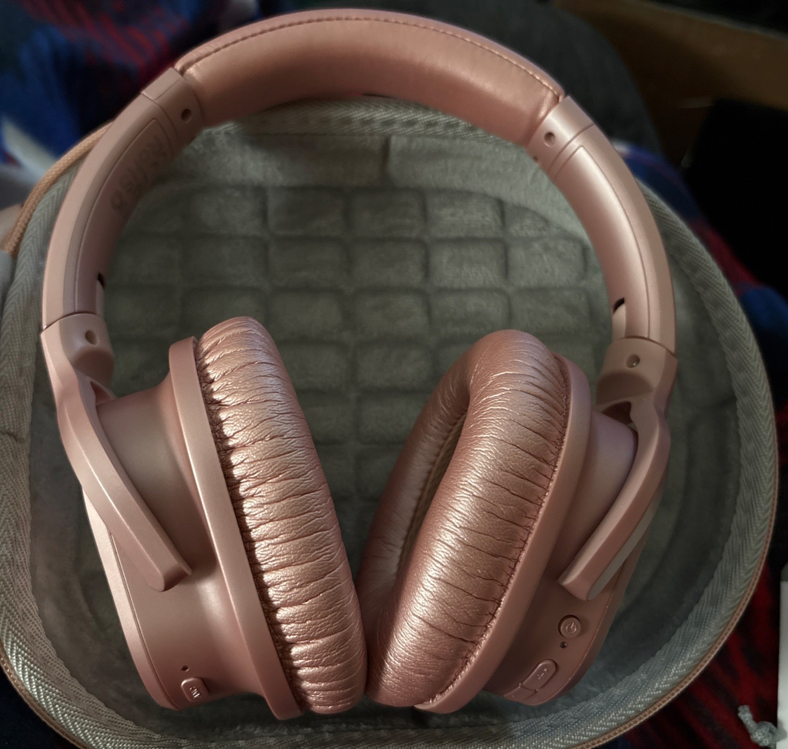 ZIHNIC PN9 Active NoiseCancelling Wireless Bluetooth Headphones & Case Rose Gold