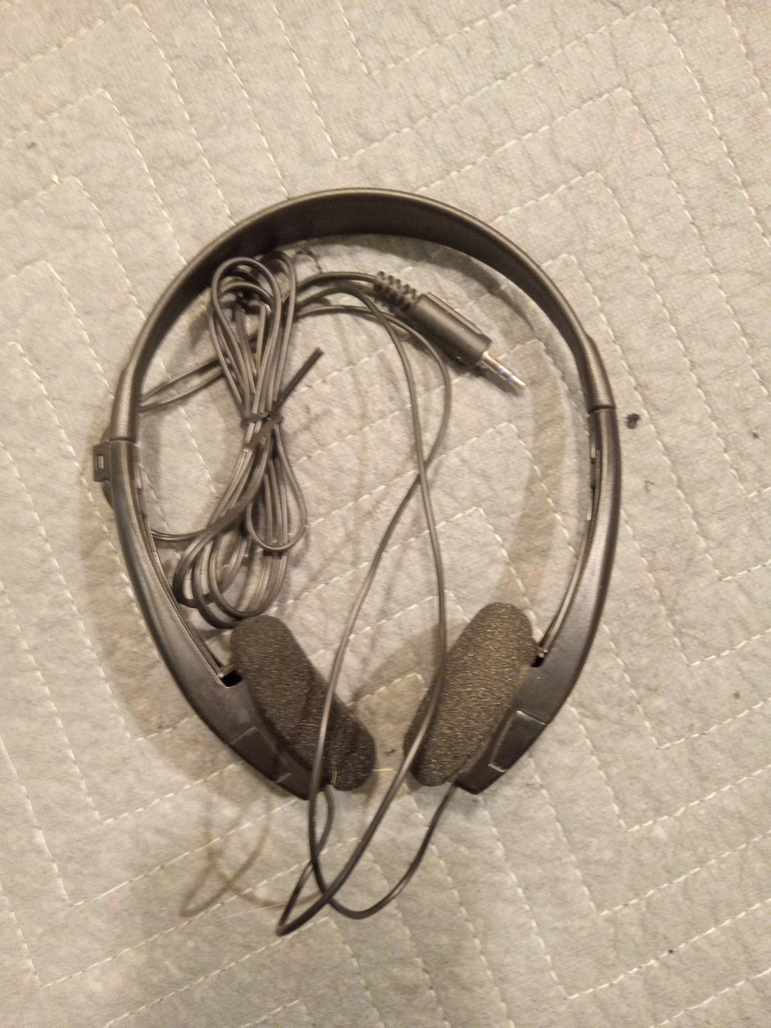 Koss TM602 Portable Lightweight Stereo Headphones Nice Used Tested Working