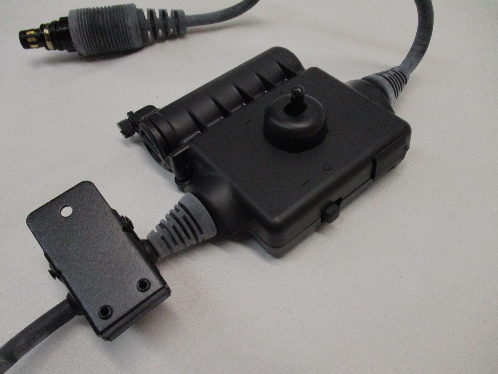 NEW BOSE TRIPORT MILITARY HEADSET BOOM MIC PART w. PUSH TO TALK SWITCH PTT CABLE