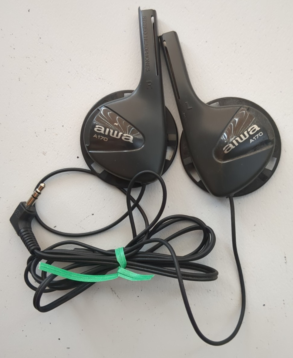 Vintage lot of 5 Headphones AWAI, Radio Shack, Nova-42, Centrios Noise Canceling