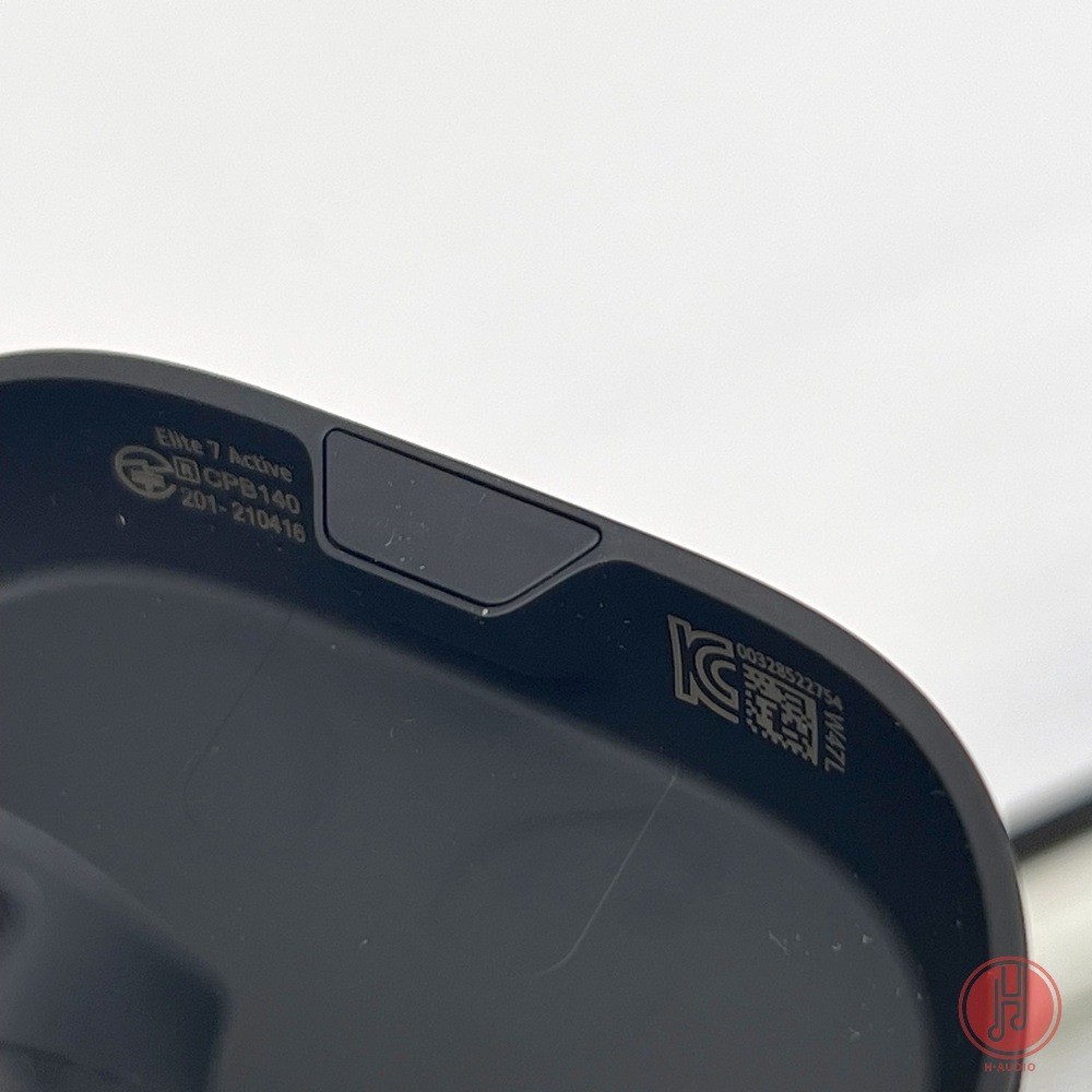 Jabra Elite 7 Active Black – L+R + Charging Case – Good Condition